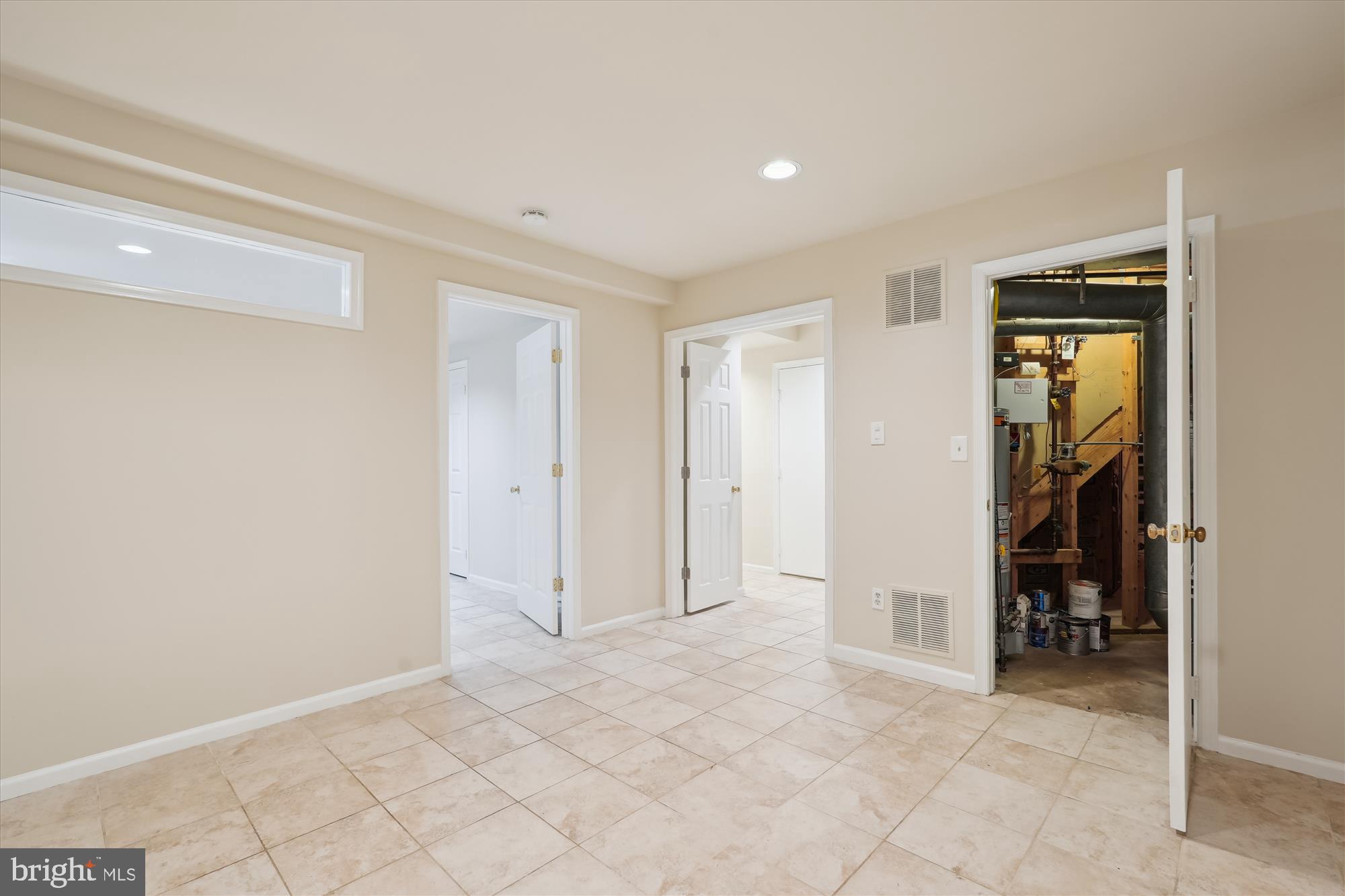 TIMBERLAWN - Residential