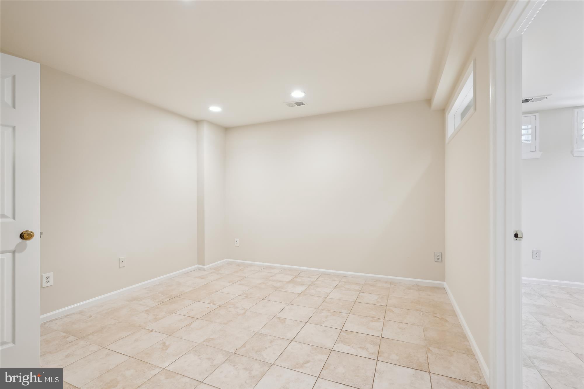 TIMBERLAWN - Residential