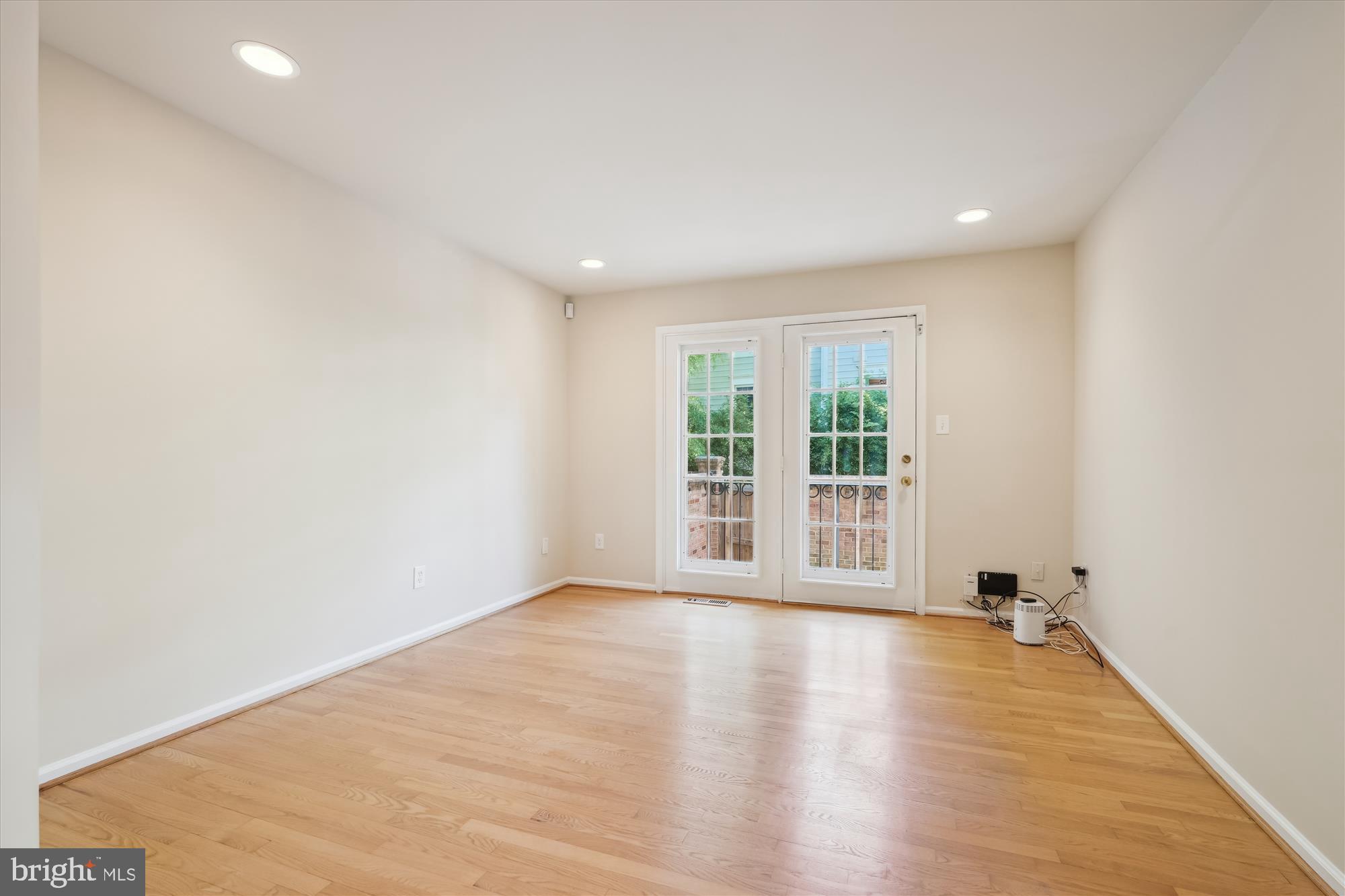 TIMBERLAWN - Residential