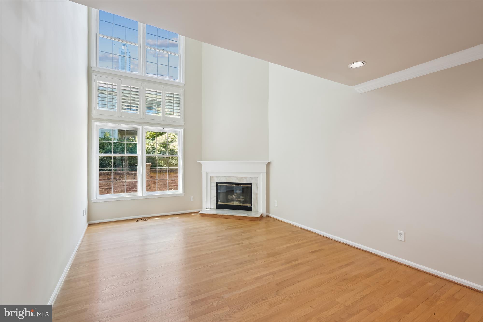 TIMBERLAWN - Residential