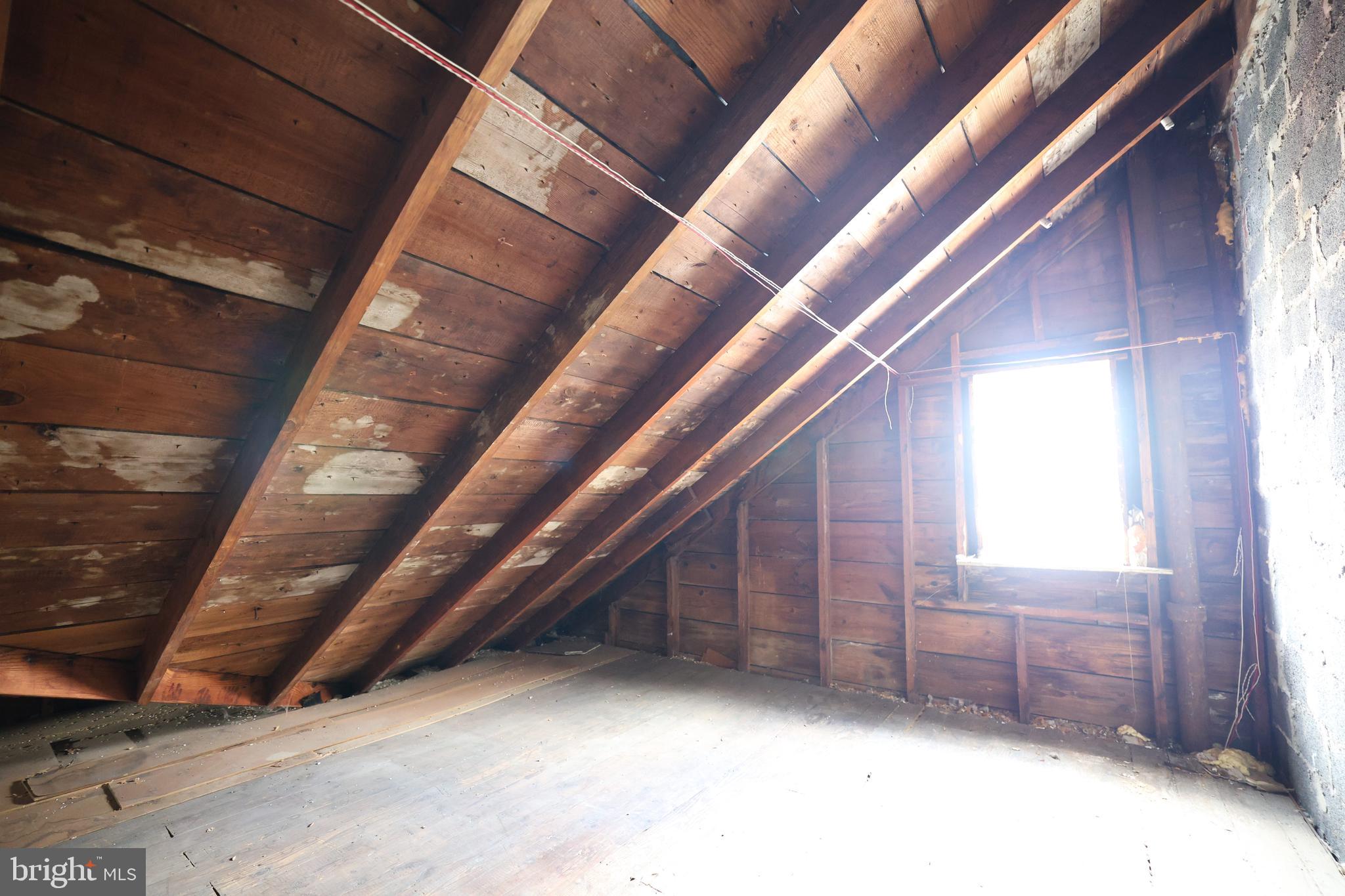 COLLINGDALE - Residential