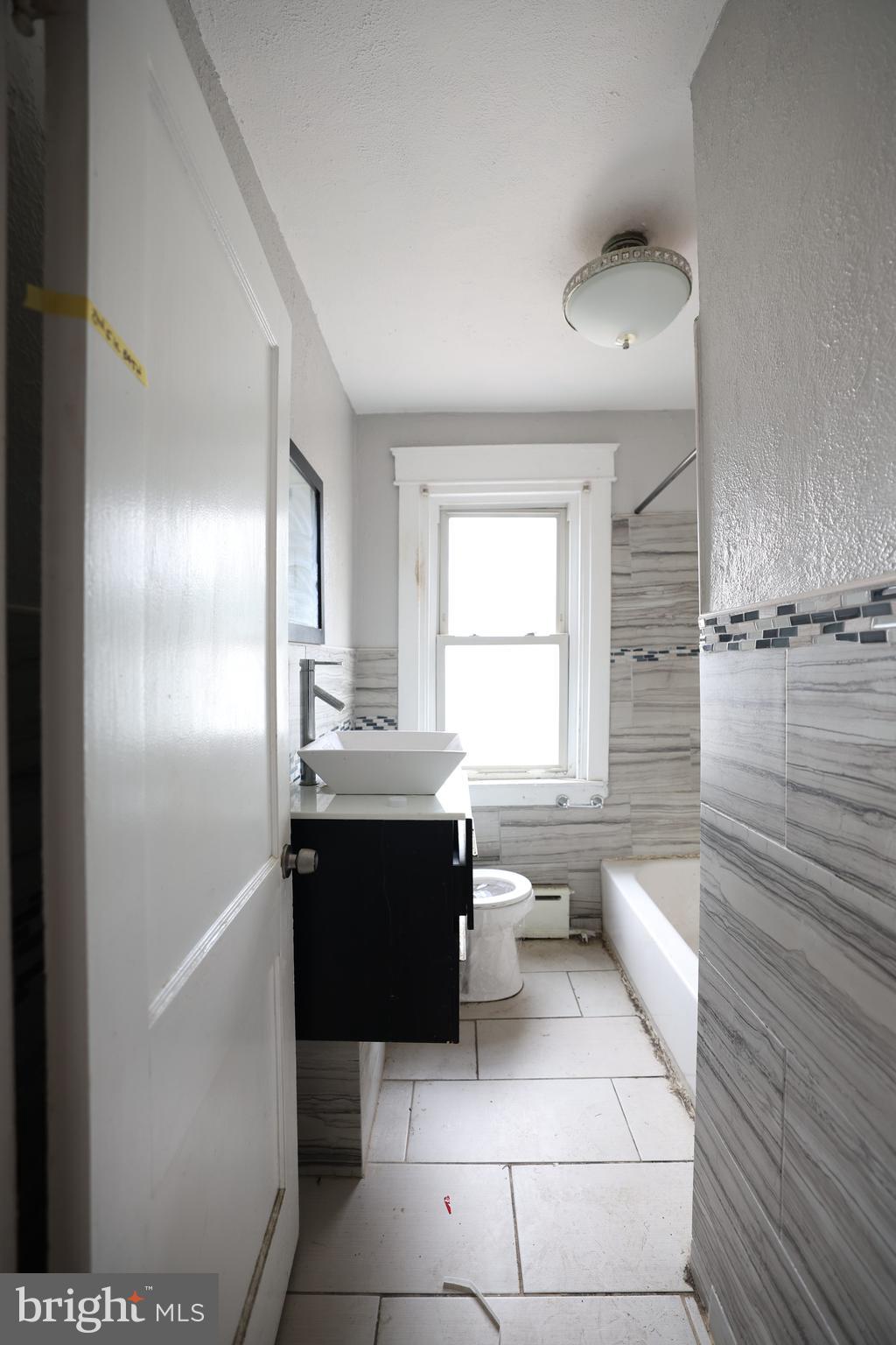 COLLINGDALE - Residential