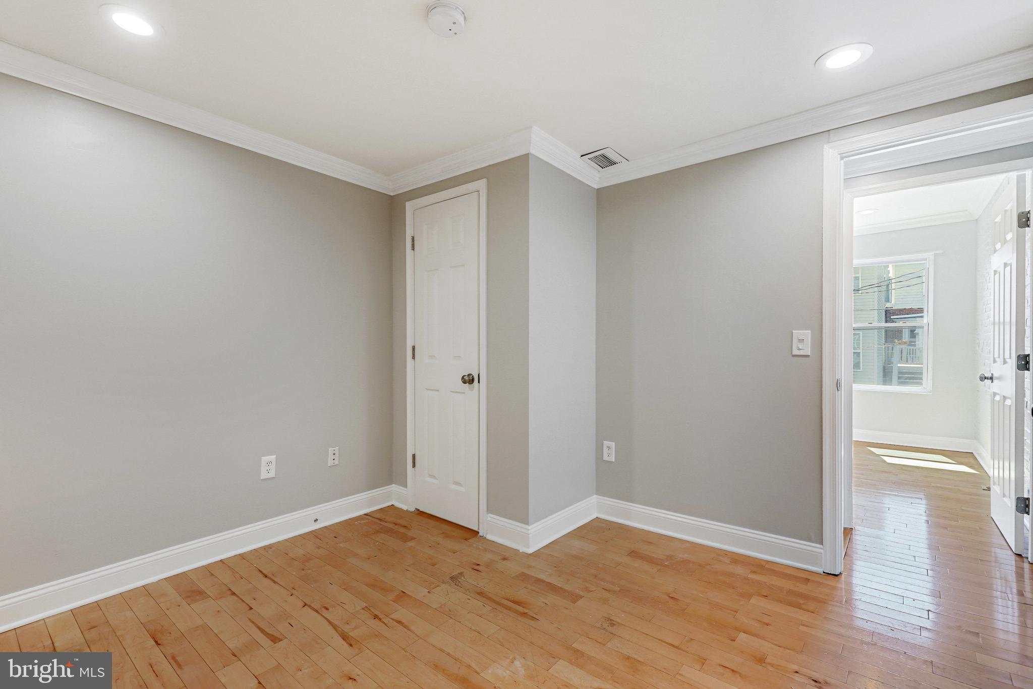 FEDERAL HILL HISTORIC DISTRICT - Residential Lease