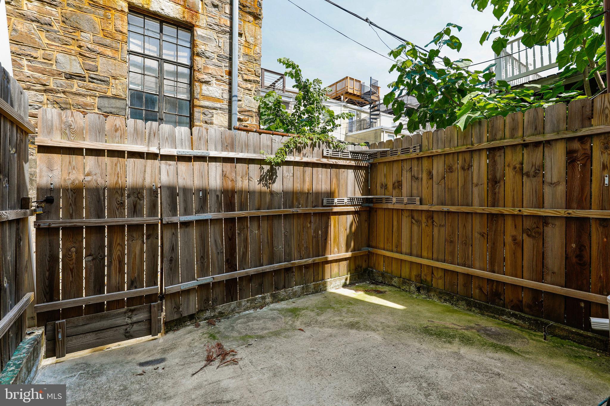 FEDERAL HILL HISTORIC DISTRICT - Residential Lease