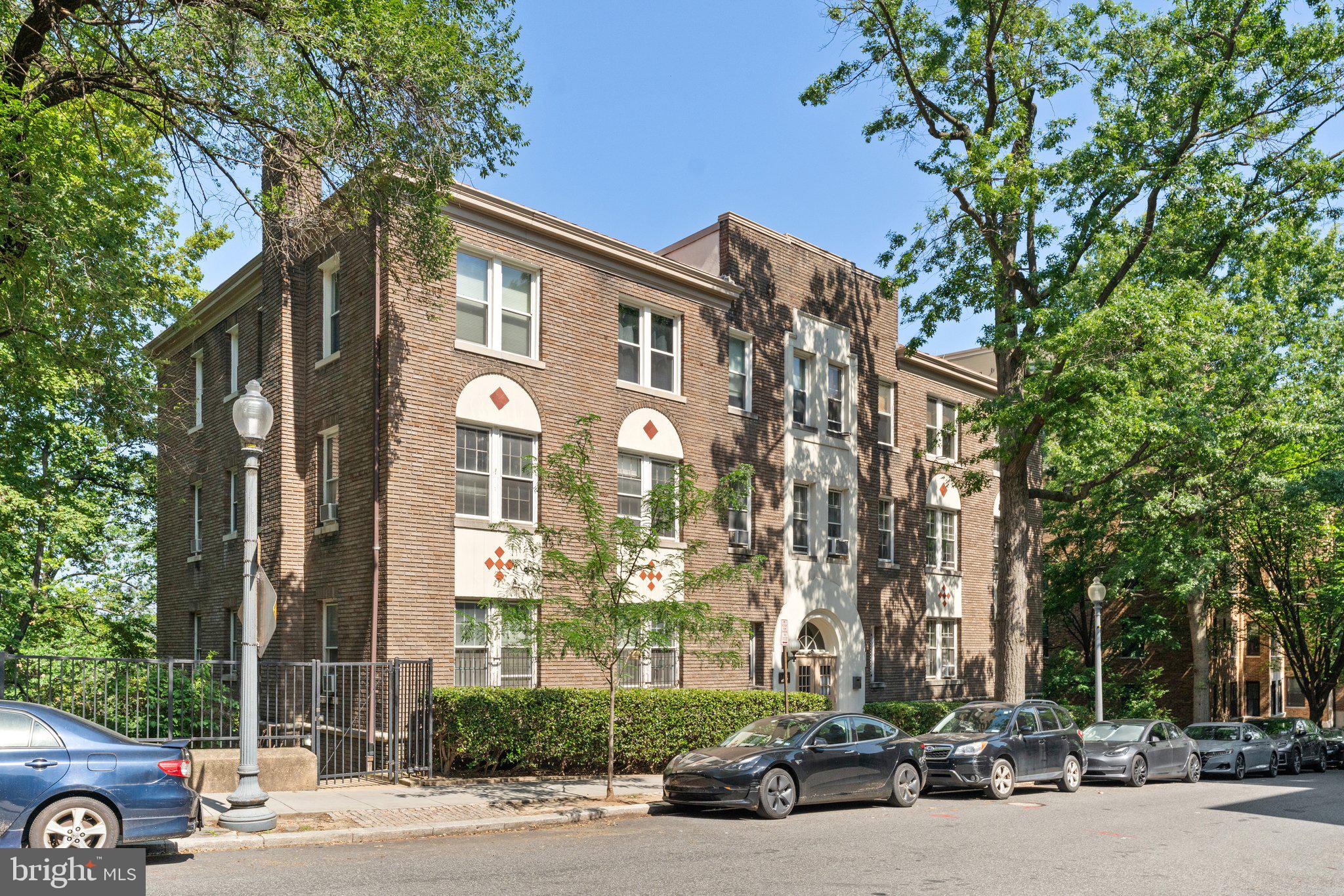 1623 LANIER PLACE NW 202