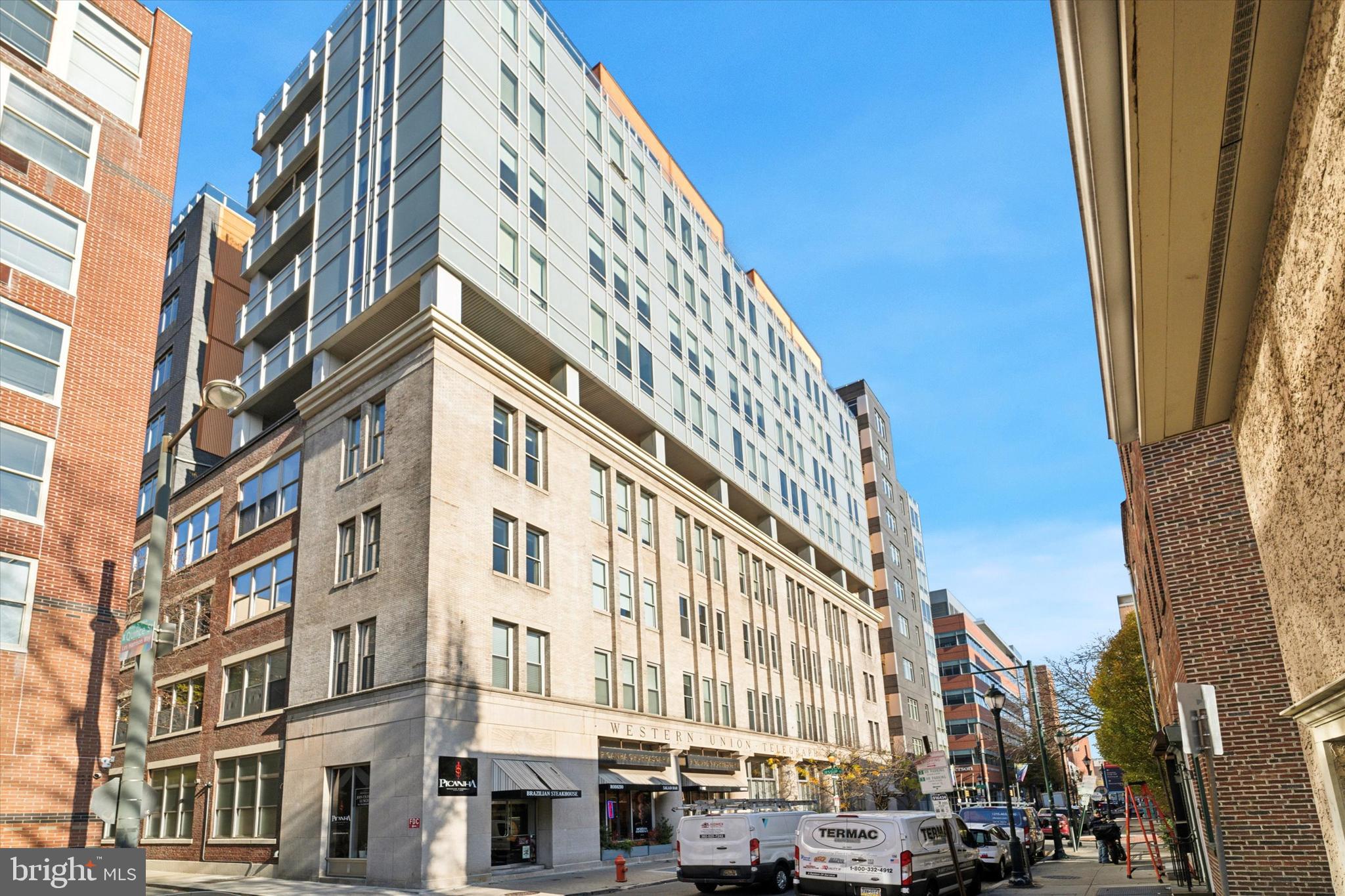 1101 LOCUST STREET 9J