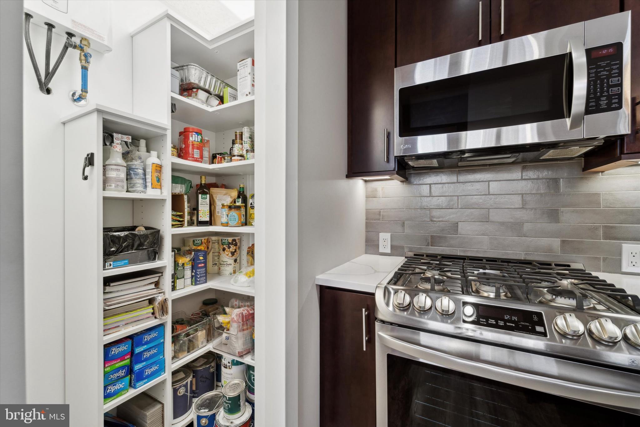 WASHINGTON SQ WEST - Residential