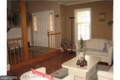 9603 WATERLINE DRIVE