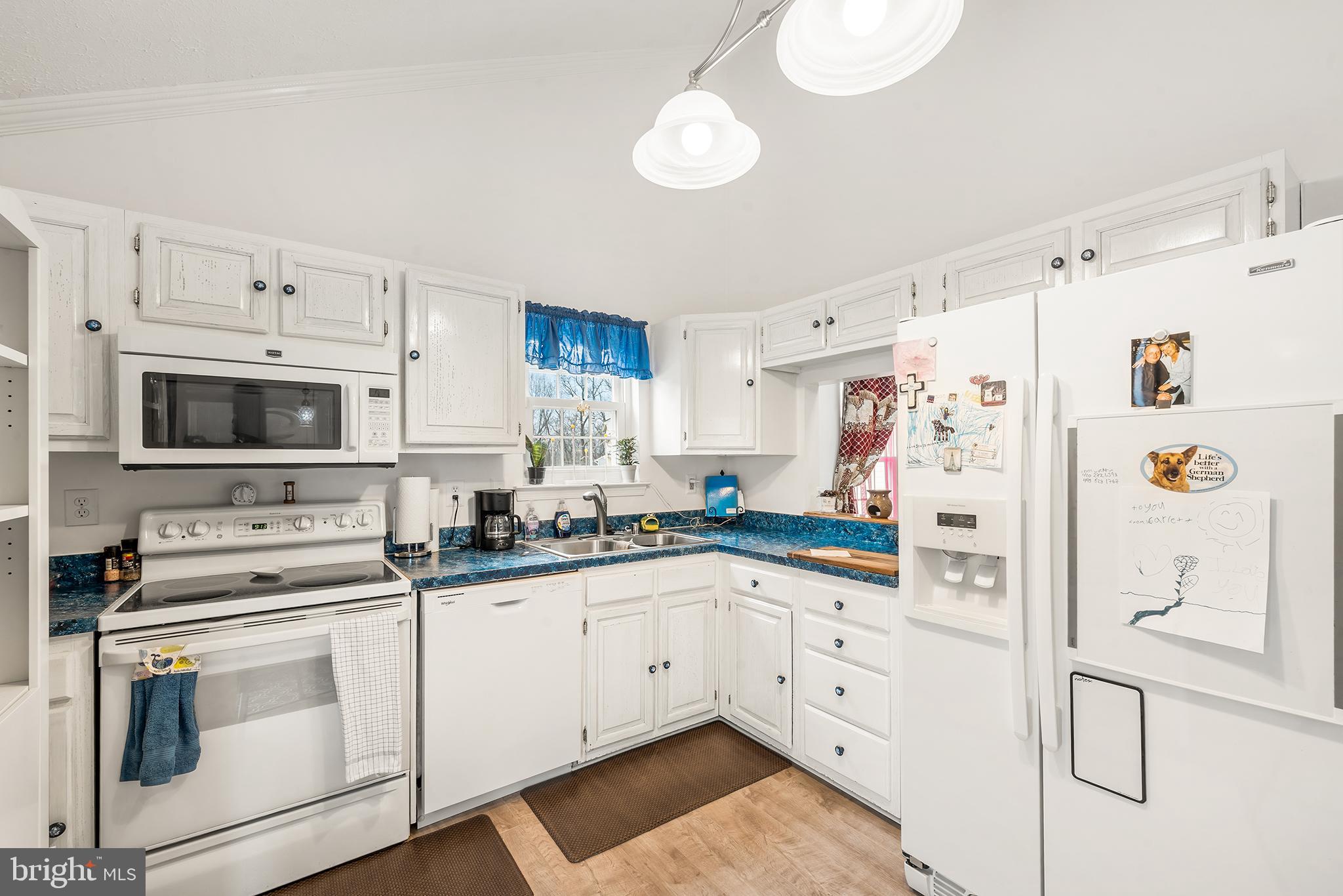 RIVERSIDE - Residential