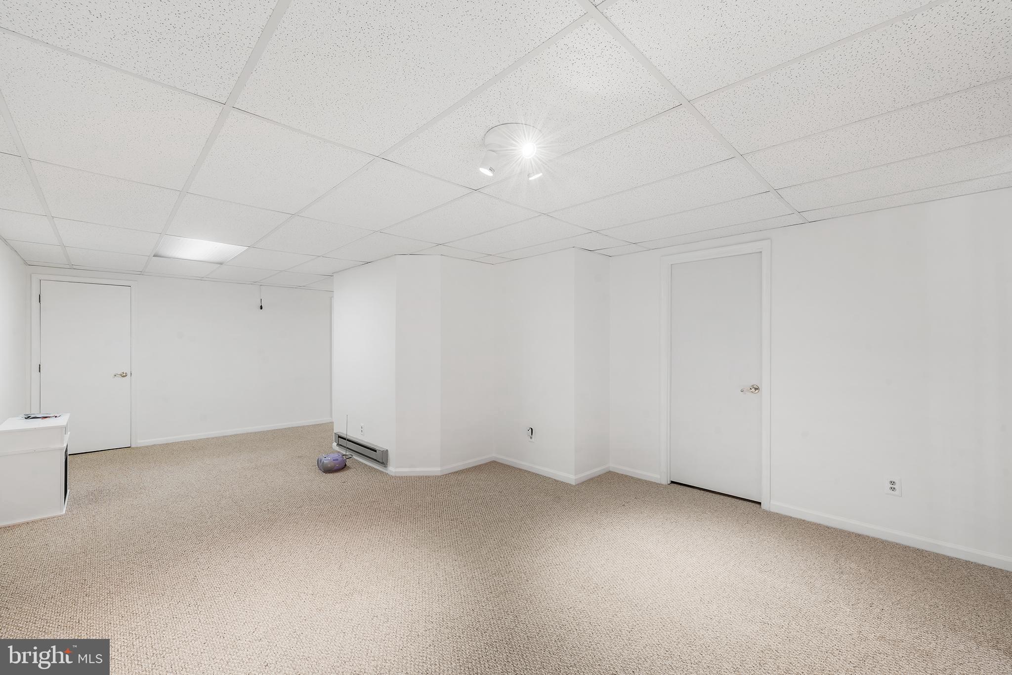 RIVERSIDE - Residential