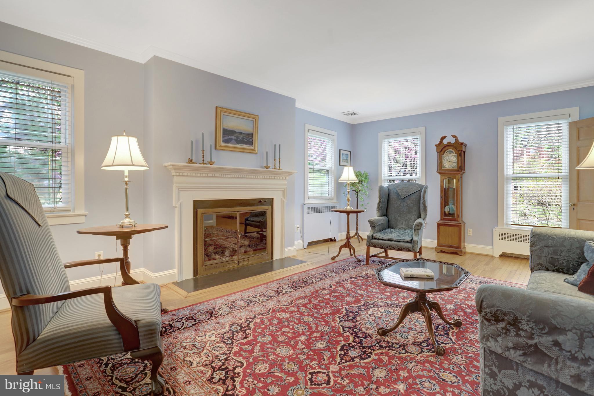 WAYCROFT - WOODLAWN - Residential