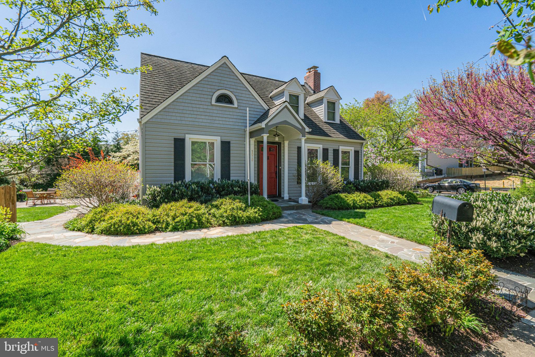 WAYCROFT - WOODLAWN - Residential