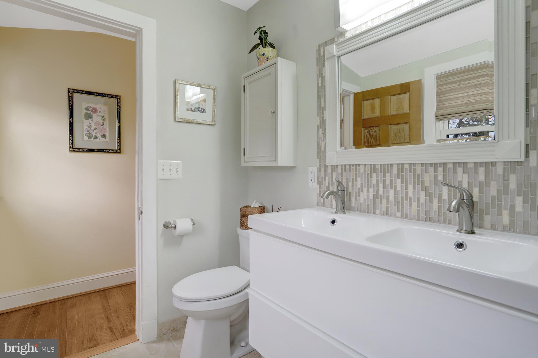 WAYCROFT - WOODLAWN - Residential