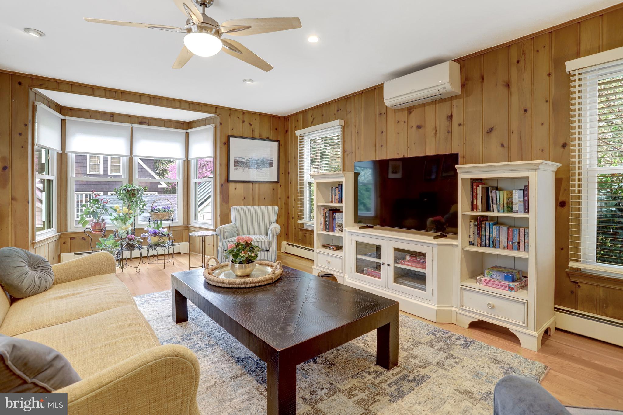 WAYCROFT - WOODLAWN - Residential