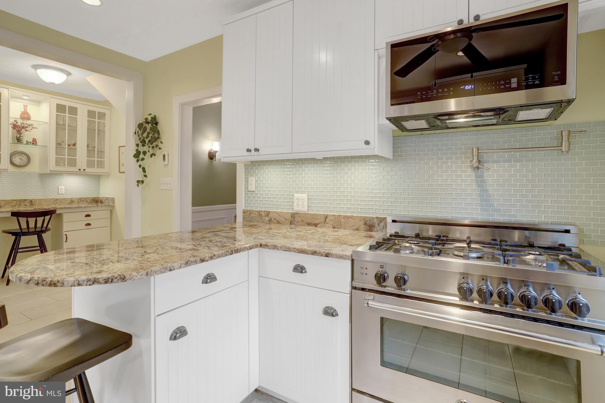 WAYCROFT - WOODLAWN - Residential