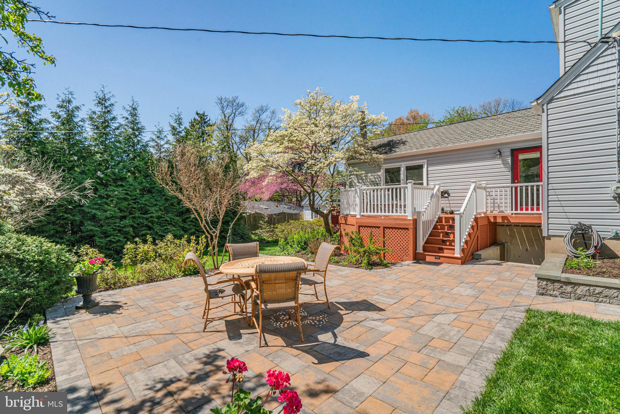 WAYCROFT - WOODLAWN - Residential