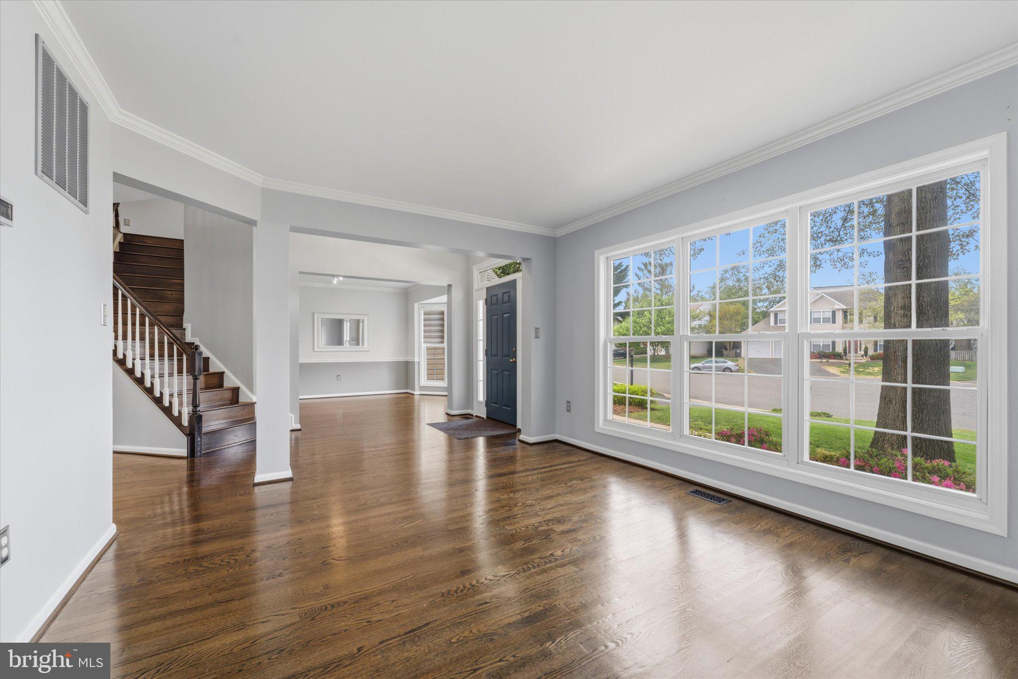 BRIDLEWOOD - Residential