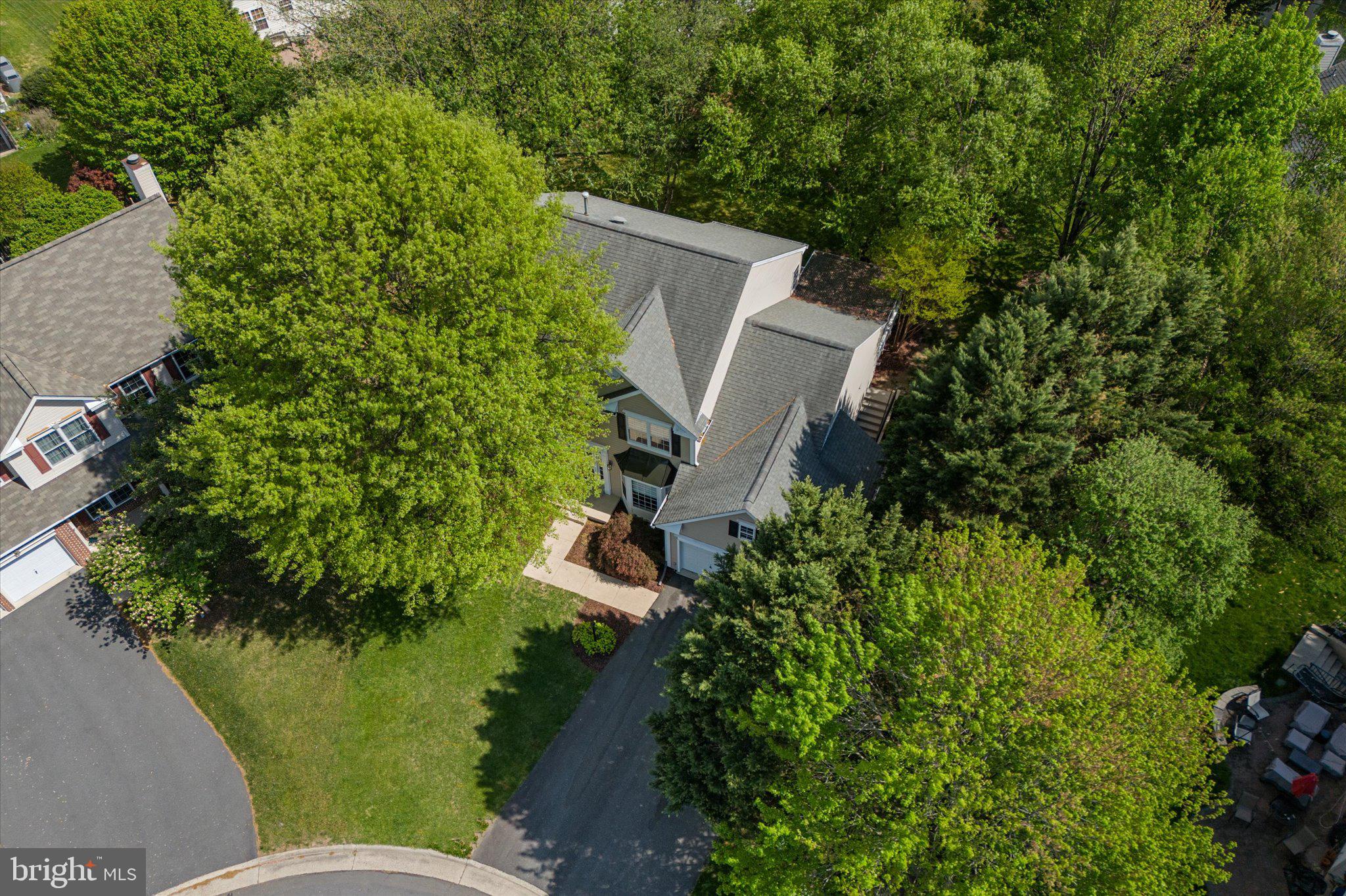 BRIDLEWOOD - Residential