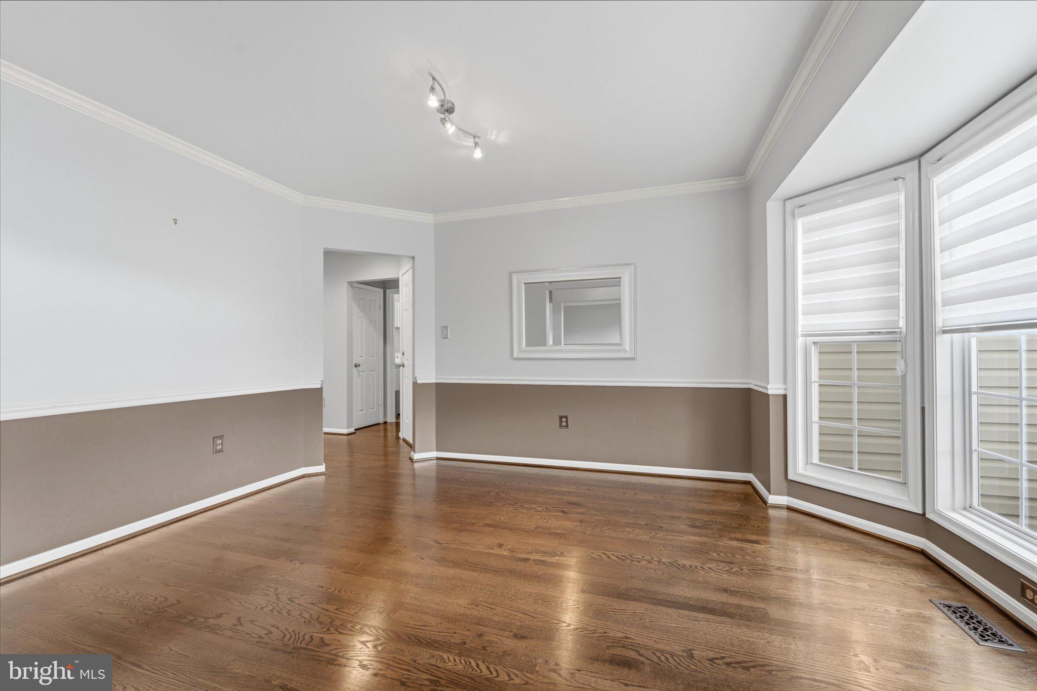 BRIDLEWOOD - Residential