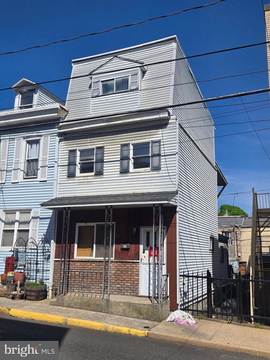 This 4-bedroom, 1-bath home is located in downtown Pottsville and offers strong potential for a variety of buyers, whether owner-occupant or investor. The property is currently condemned and deemed uninhabitable by the municipality and will require renovation throughout, including flooring, ceiling repairs, and electrical updates.

The layout provides a straightforward footprint for redesign, and a small fenced-in yard adds exterior space. With improvements, the home presents an opportunity to be restored for future personal use or as a long-term rental investment.