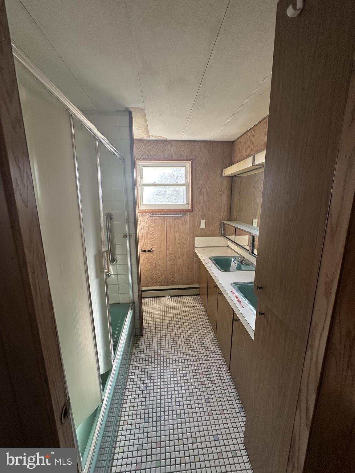 2032 HOUSELS RUN ROAD