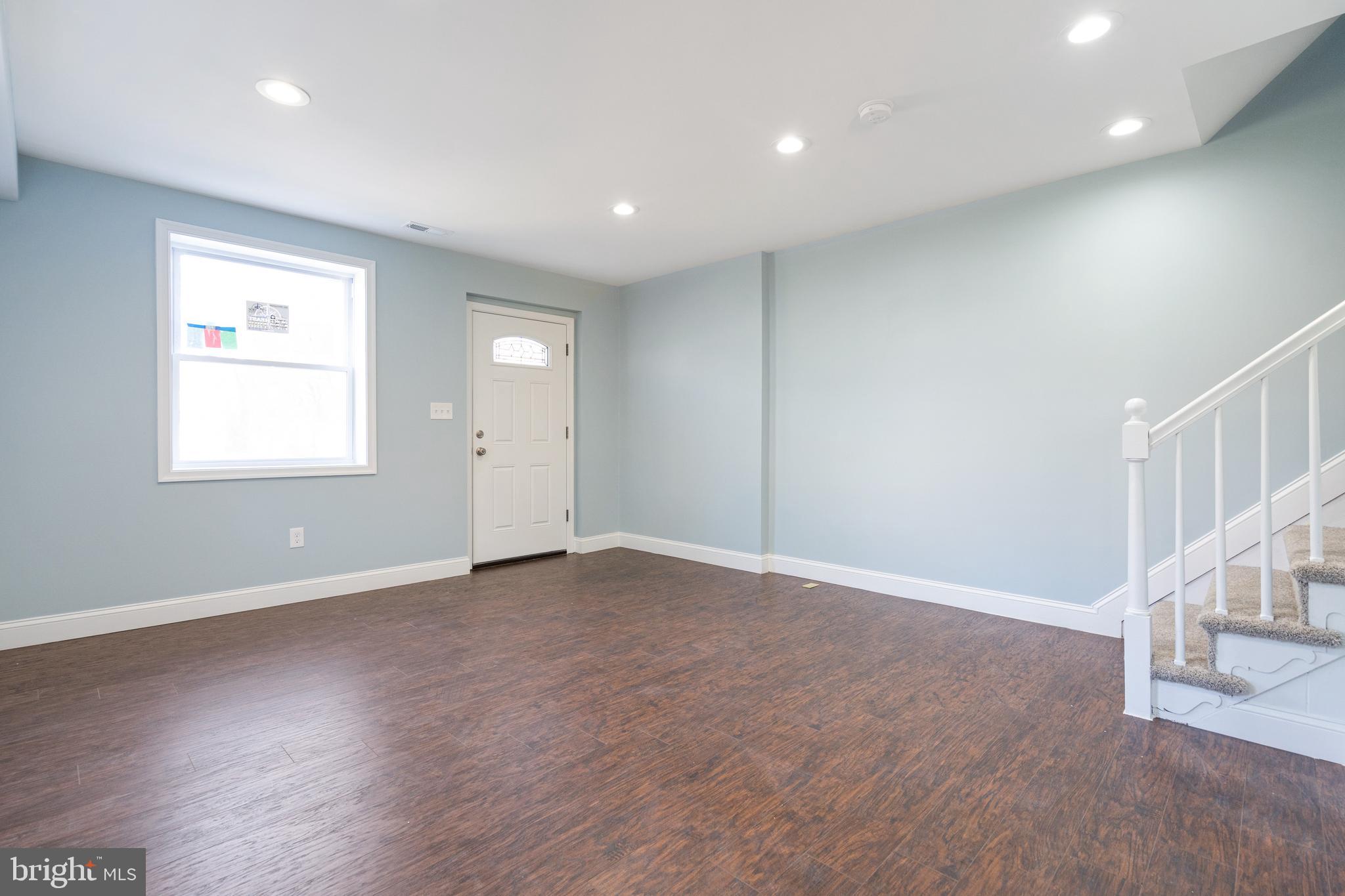 GARDENVILLE - Residential