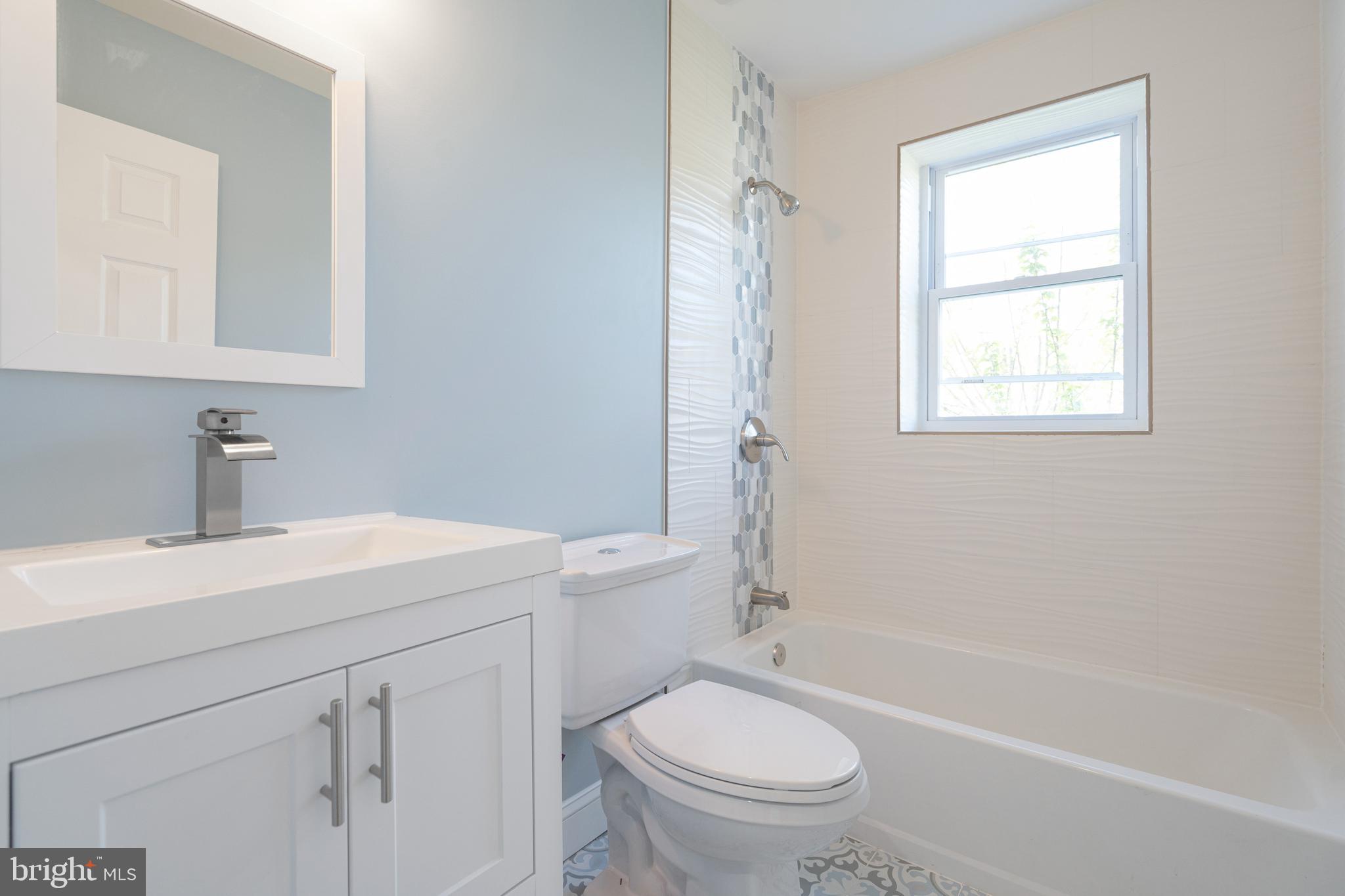 GARDENVILLE - Residential