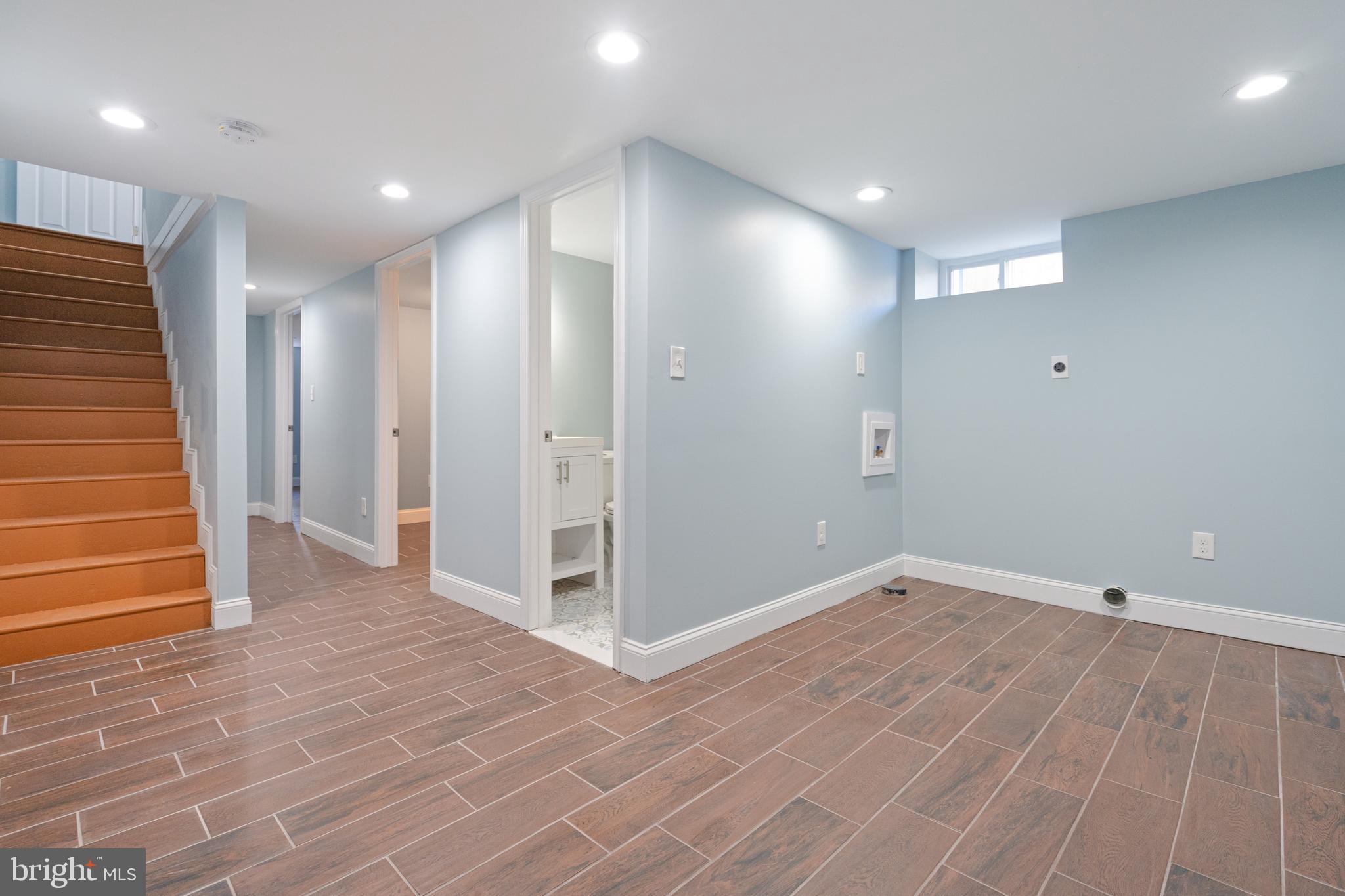 GARDENVILLE - Residential