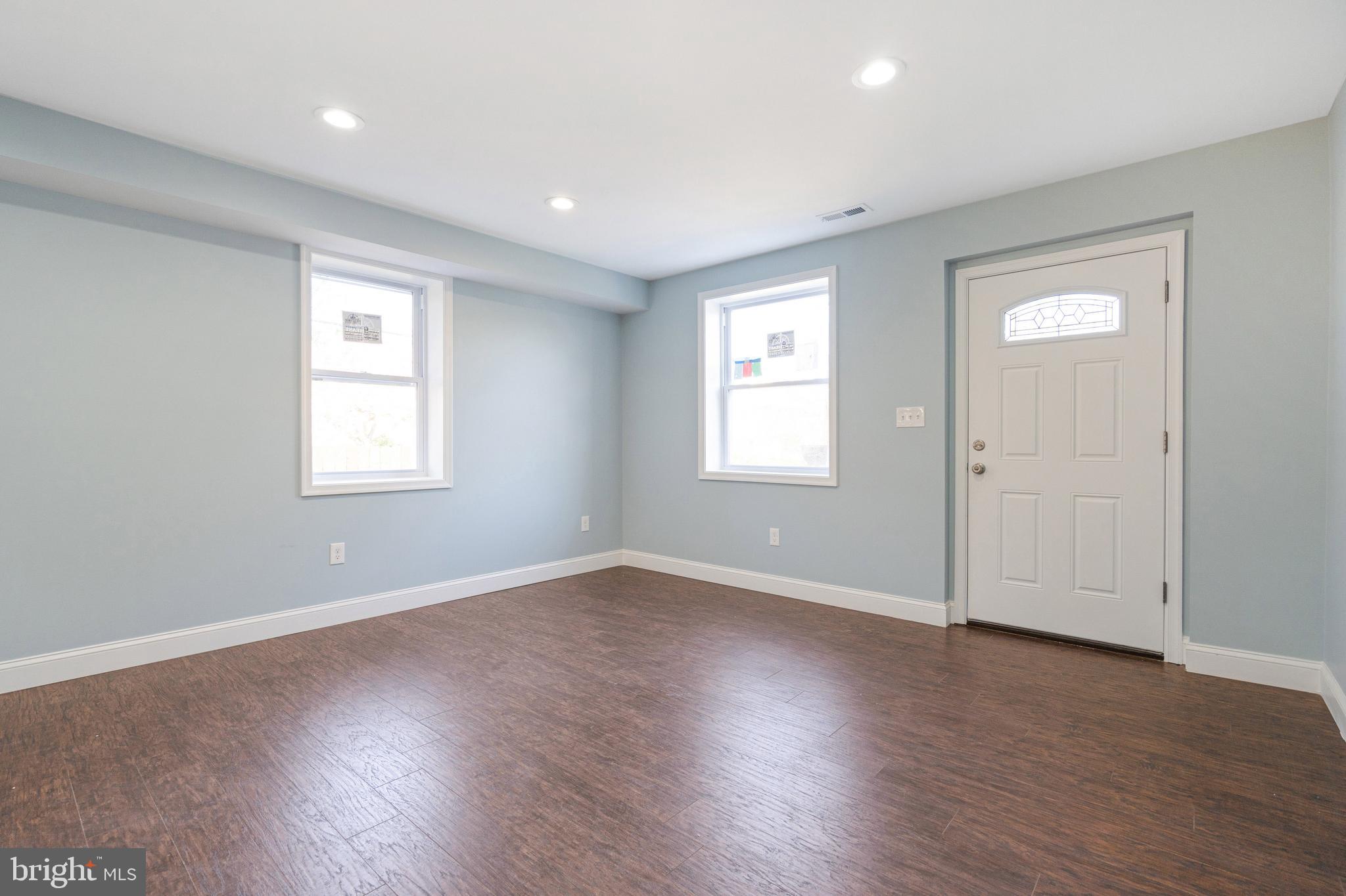 GARDENVILLE - Residential