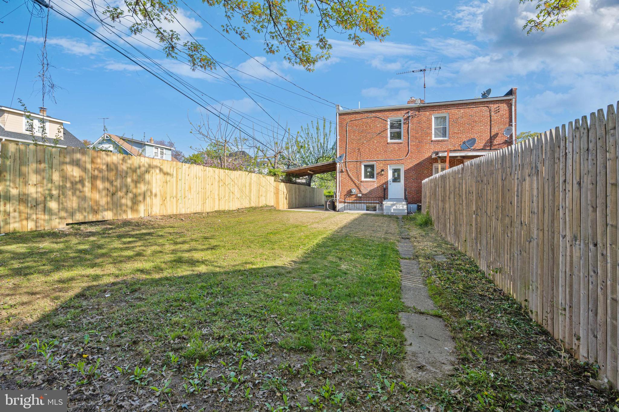 GARDENVILLE - Residential