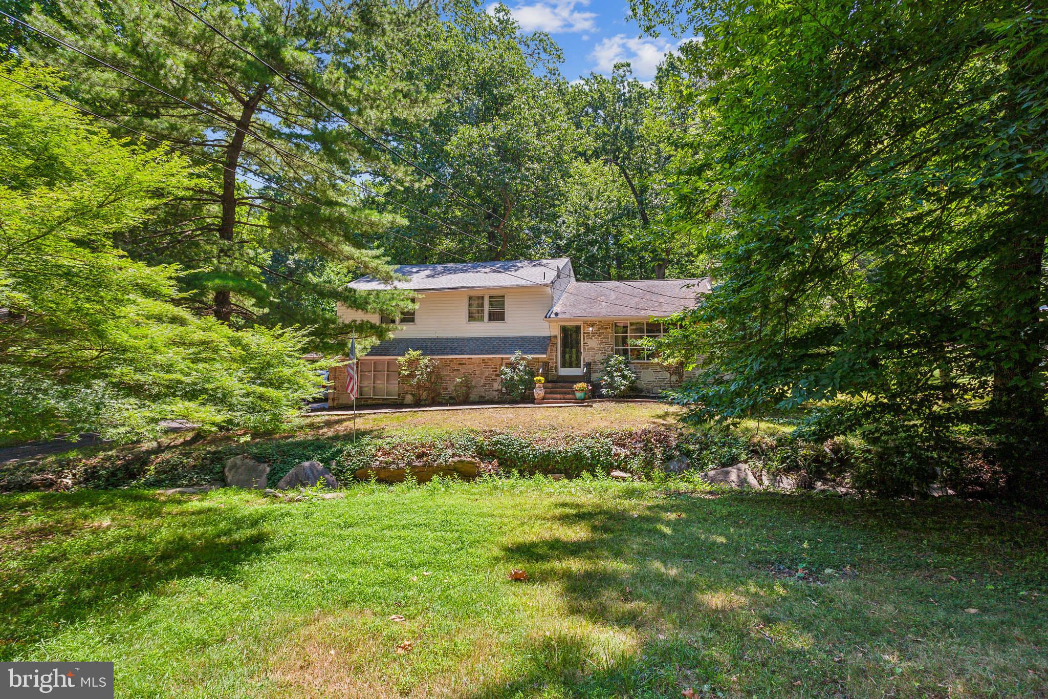 4-bedroom, 2.5-bathroom home in the sought-after Frasier Woods Community. Nestled in the serene surroundings of Huntingdon Valley, this property offers a perfect blend of comfort and convenience.
Open Concept Living: The entry level features a spacious living room with a cozy fireplace insert, seamlessly flowing into the dining area and kitchen. Perfect for entertaining or relaxing with family.
Woodsy Backyard: Step outside to the stone patio through the side door for easy access to your private outdoor space, ideal for enjoying the tranquil, wooded surroundings.
Upper Level: The upper floor boasts four comfortable bedrooms, two full bathrooms, and an attic storage area.
Renovated Lower Level: The newly renovated lower level offers additional living space, perfect for a family room, or play area, along with a convenient half bathroom.
Amenities: Located near the prestigious Huntingdon Valley Country Club, perfect for golf enthusiasts.
unfinished basement (By appointment only)