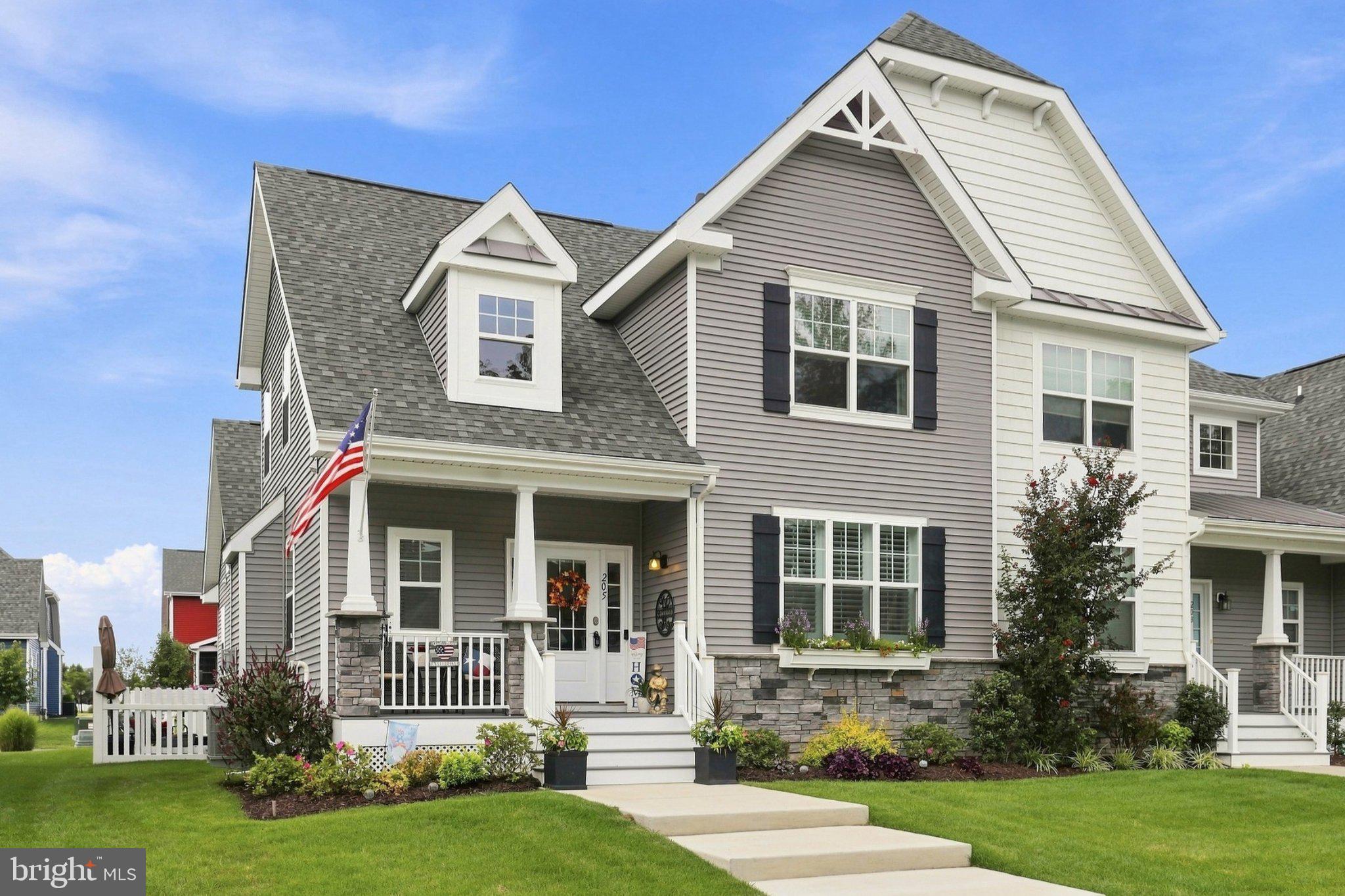 205 LANTERN LANE