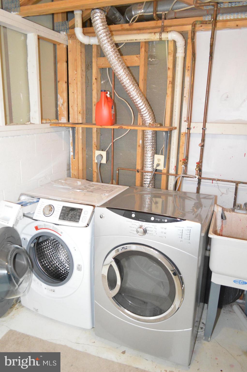 ROSEFIELDS - Residential