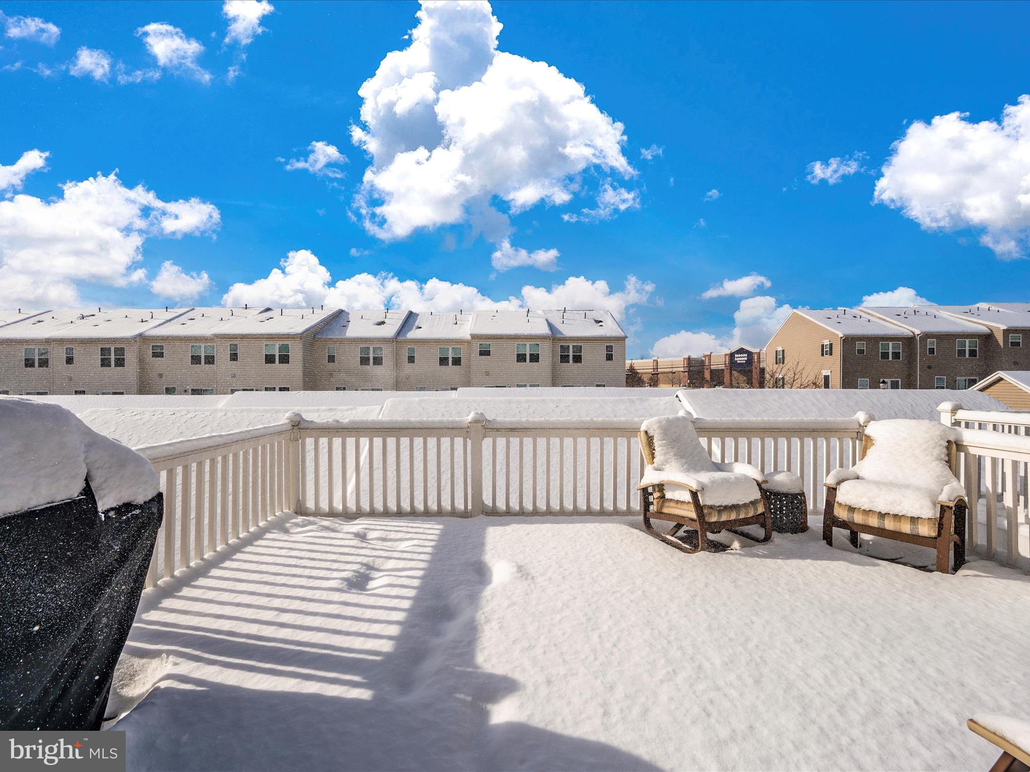 MARKET SQUARE - Residential