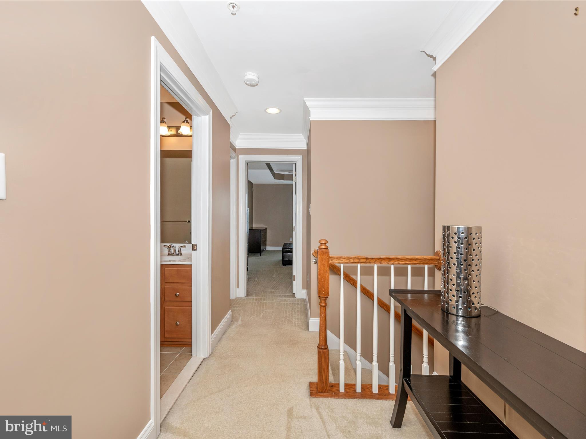 MARKET SQUARE - Residential