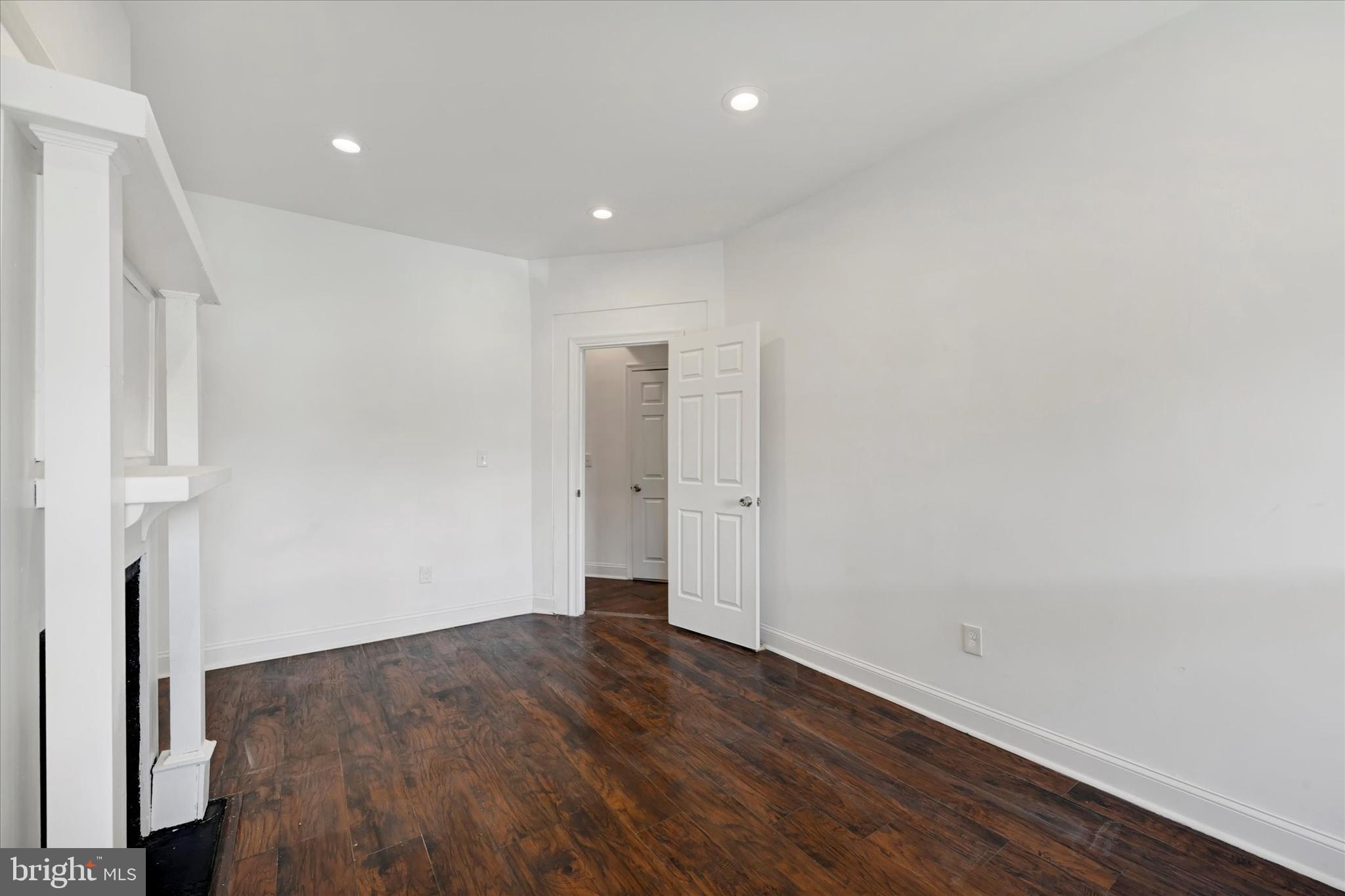 HARWOOD - Residential