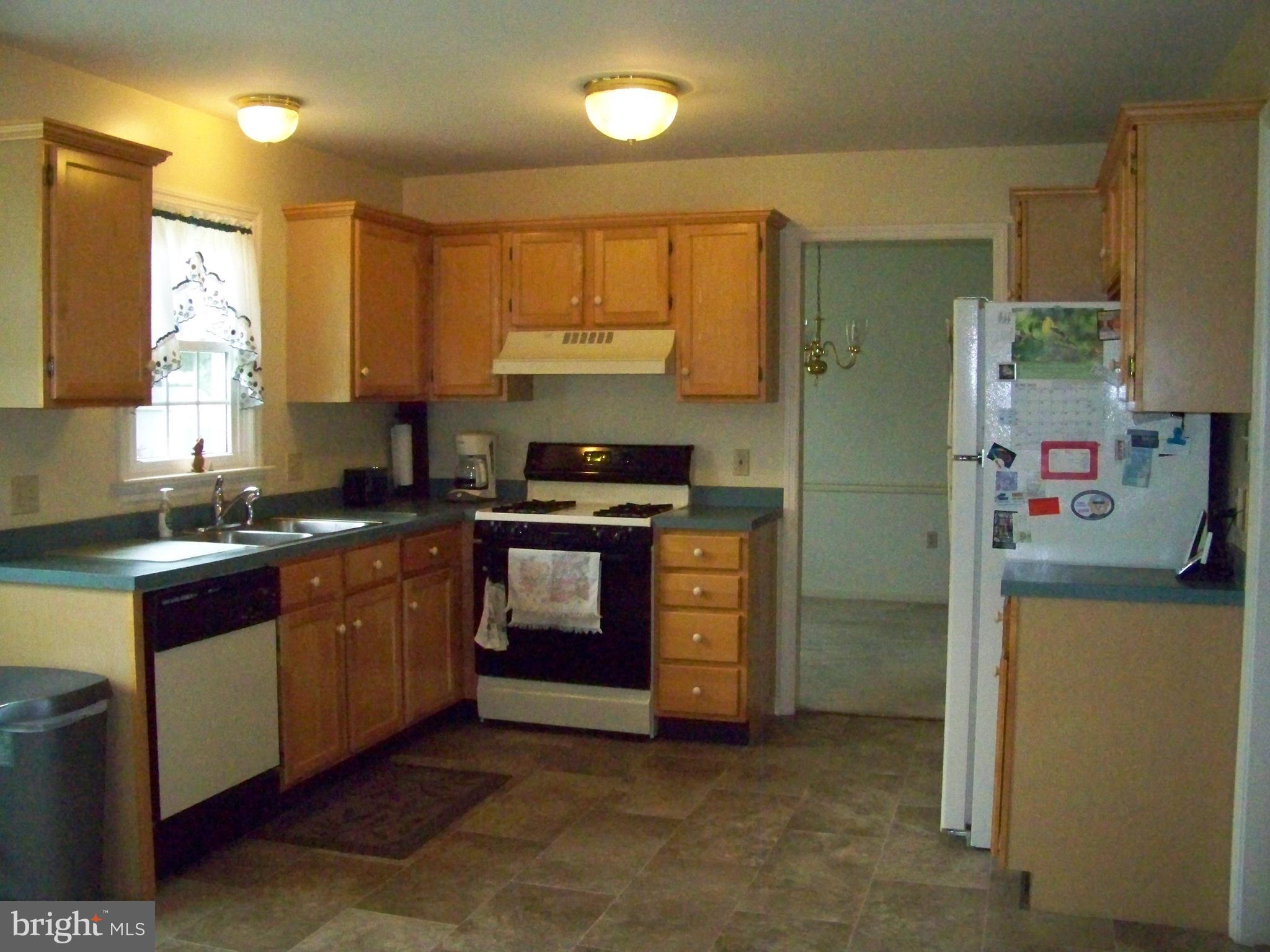 EASTLAND HILLS - Residential