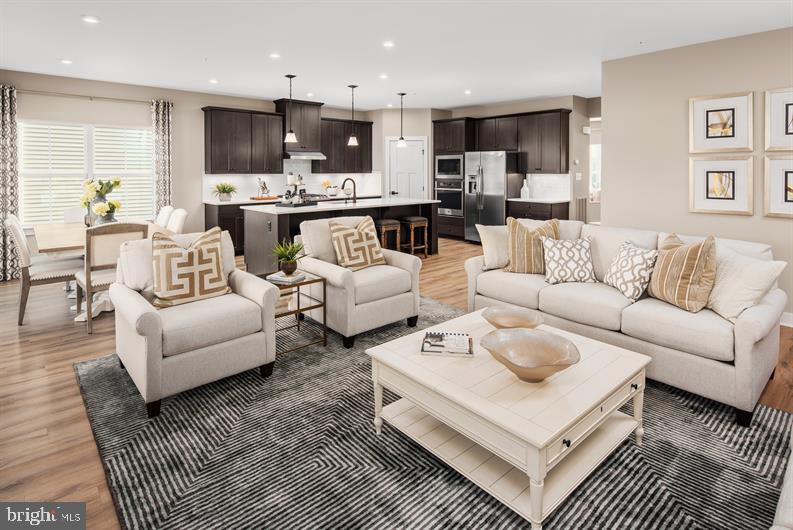 SPRINGETTSBURY TWP - Residential