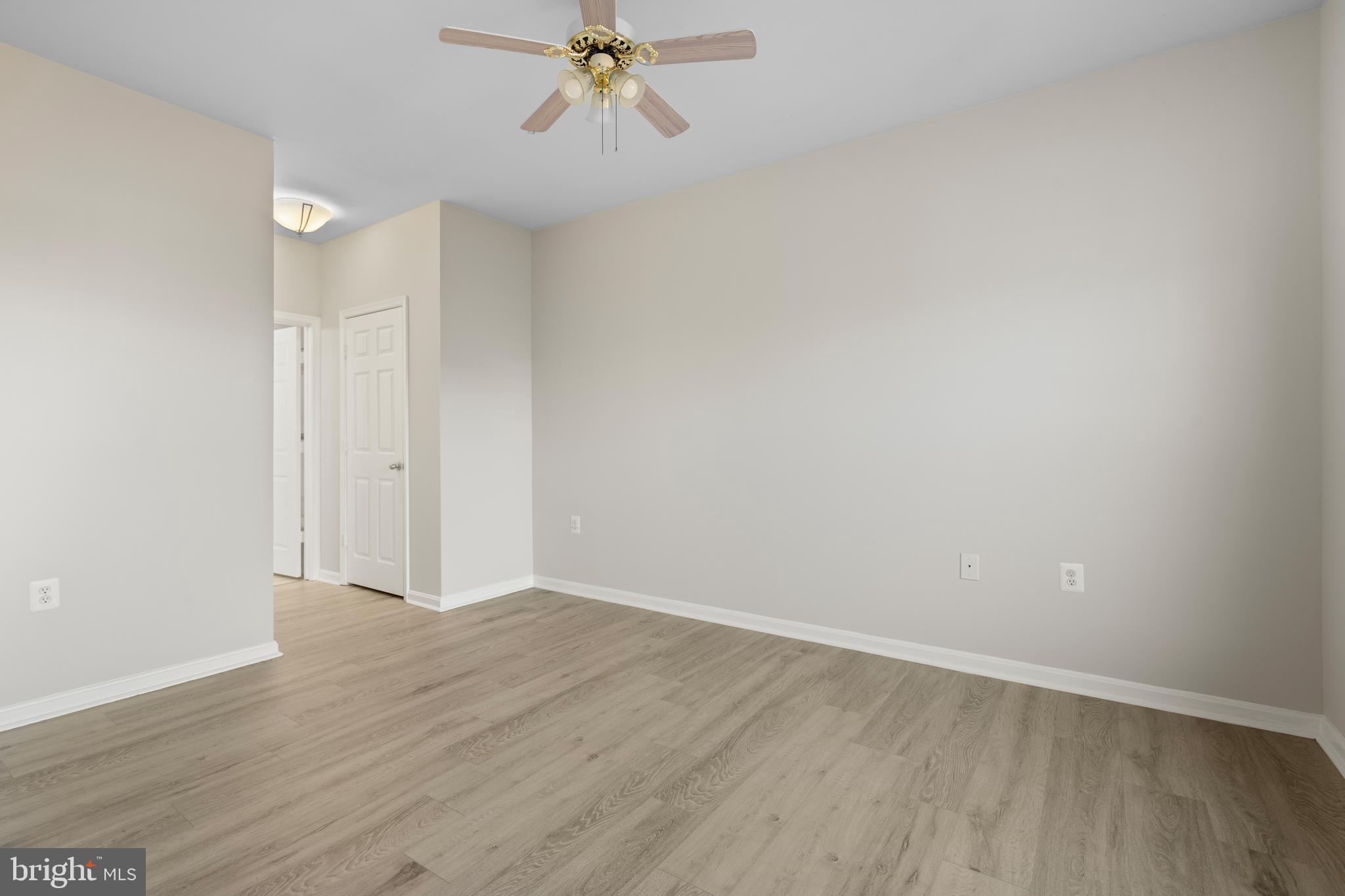 FAIRFAX RIDGE - Residential Lease