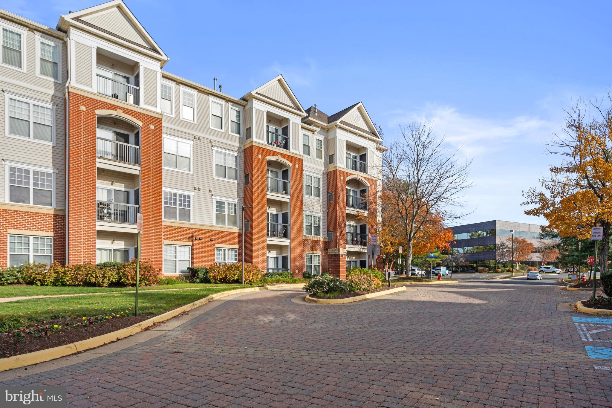 FAIRFAX RIDGE - Residential Lease