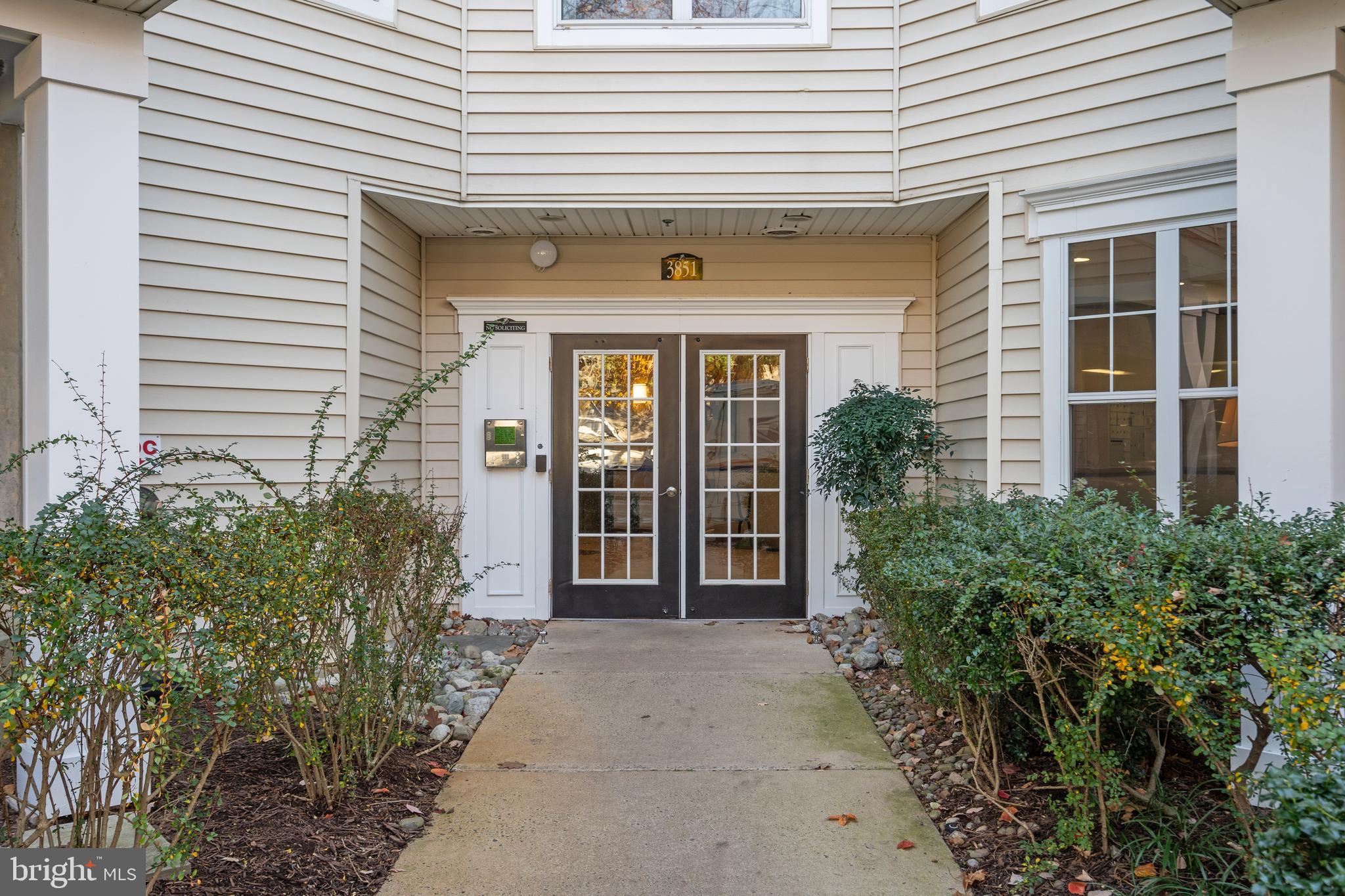 FAIRFAX RIDGE - Residential Lease