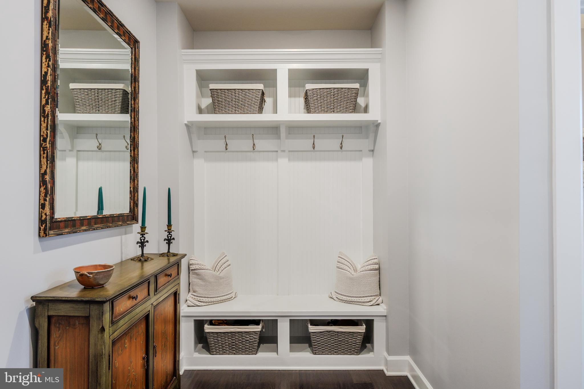 LAKE LINGANORE OAKDALE - Residential