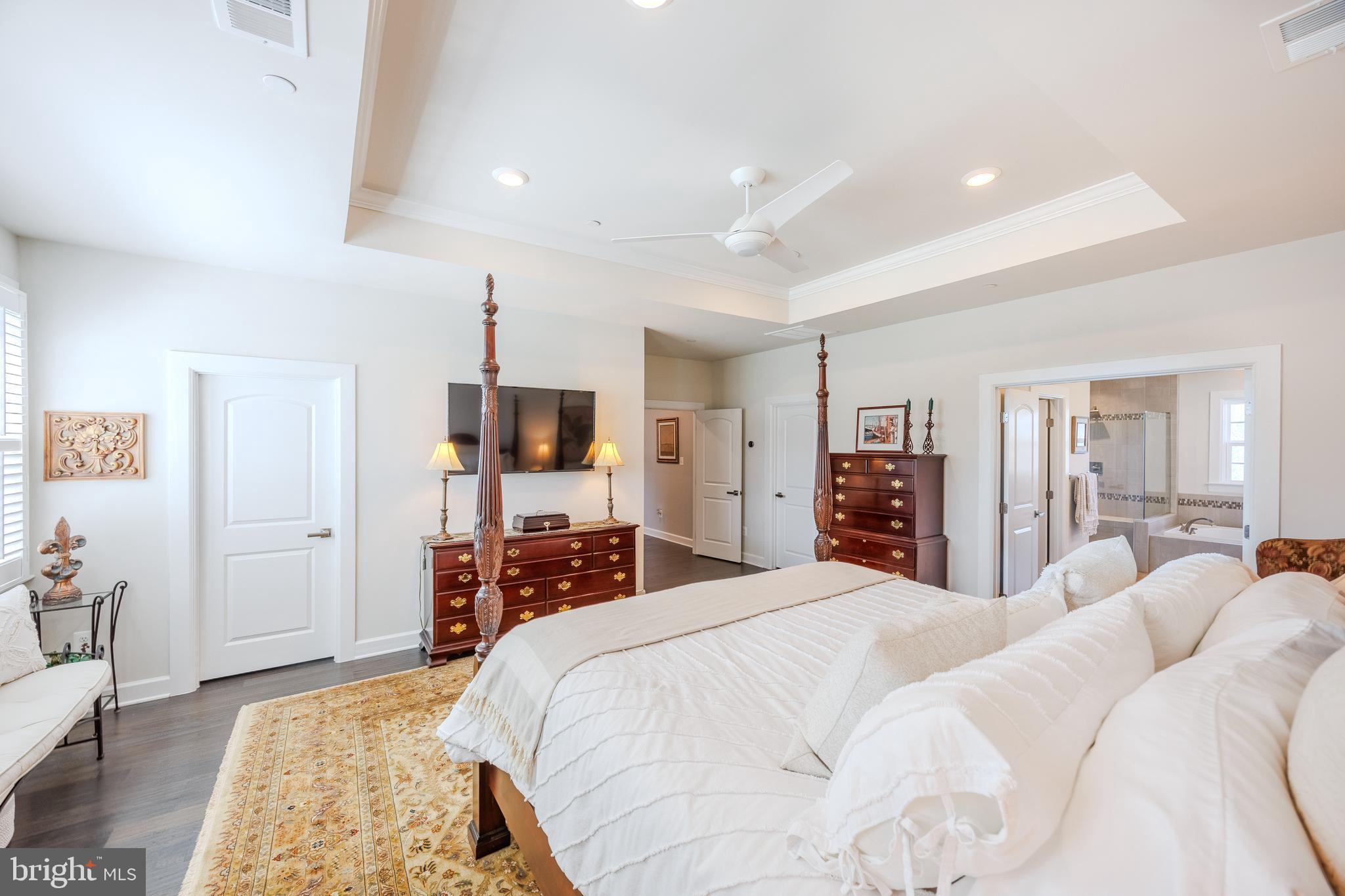 LAKE LINGANORE OAKDALE - Residential