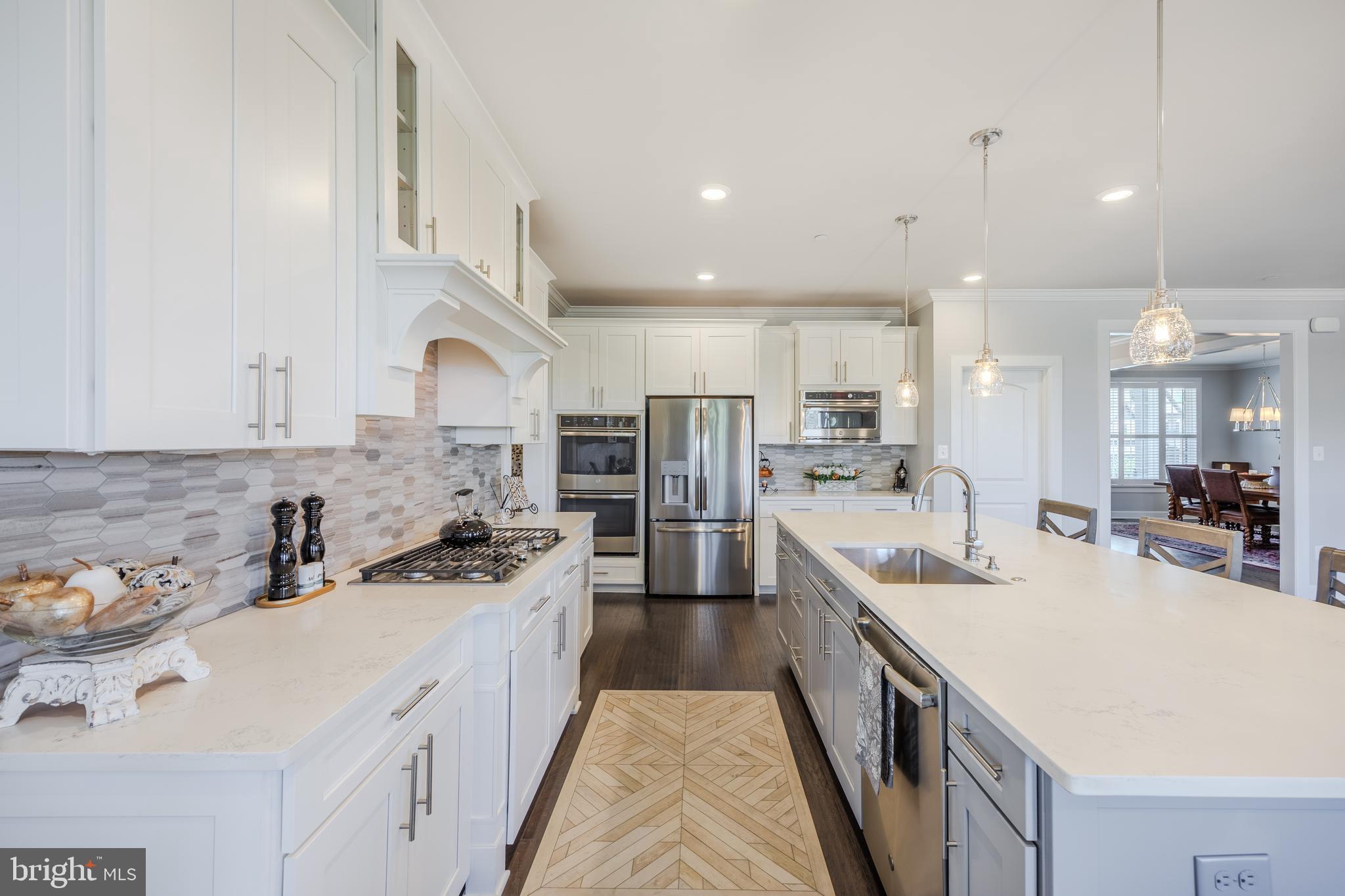 LAKE LINGANORE OAKDALE - Residential