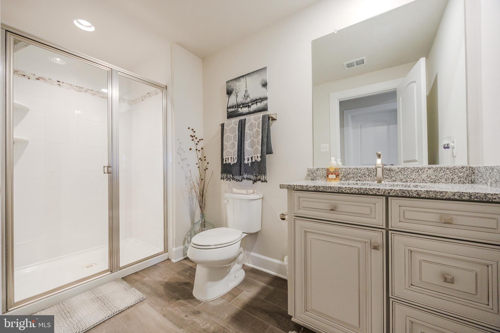 LAKE LINGANORE OAKDALE - Residential