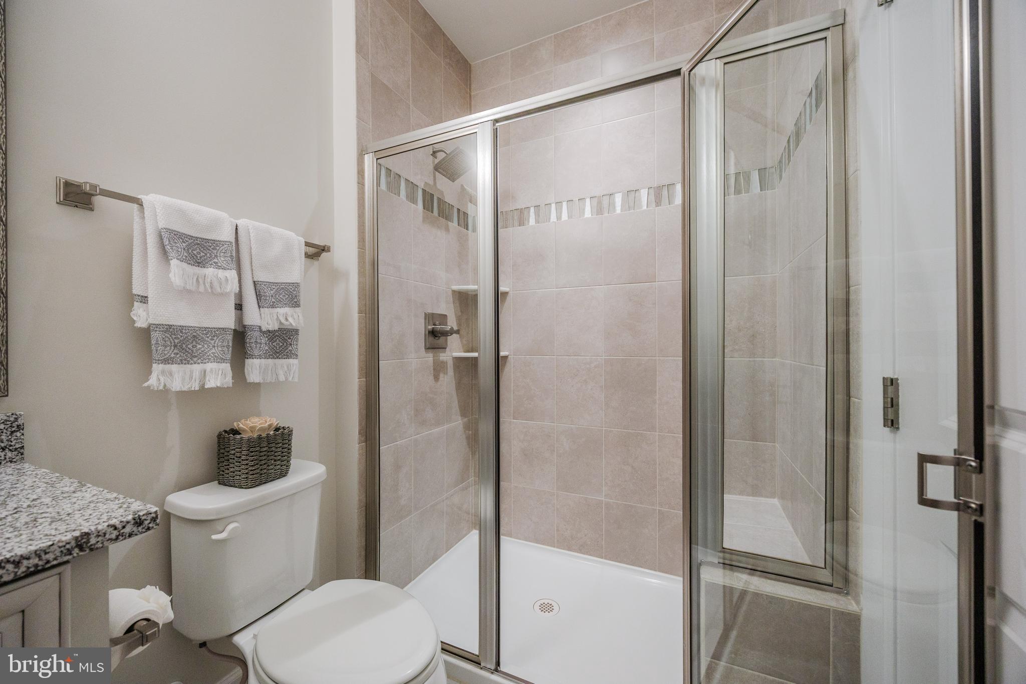 LAKE LINGANORE OAKDALE - Residential