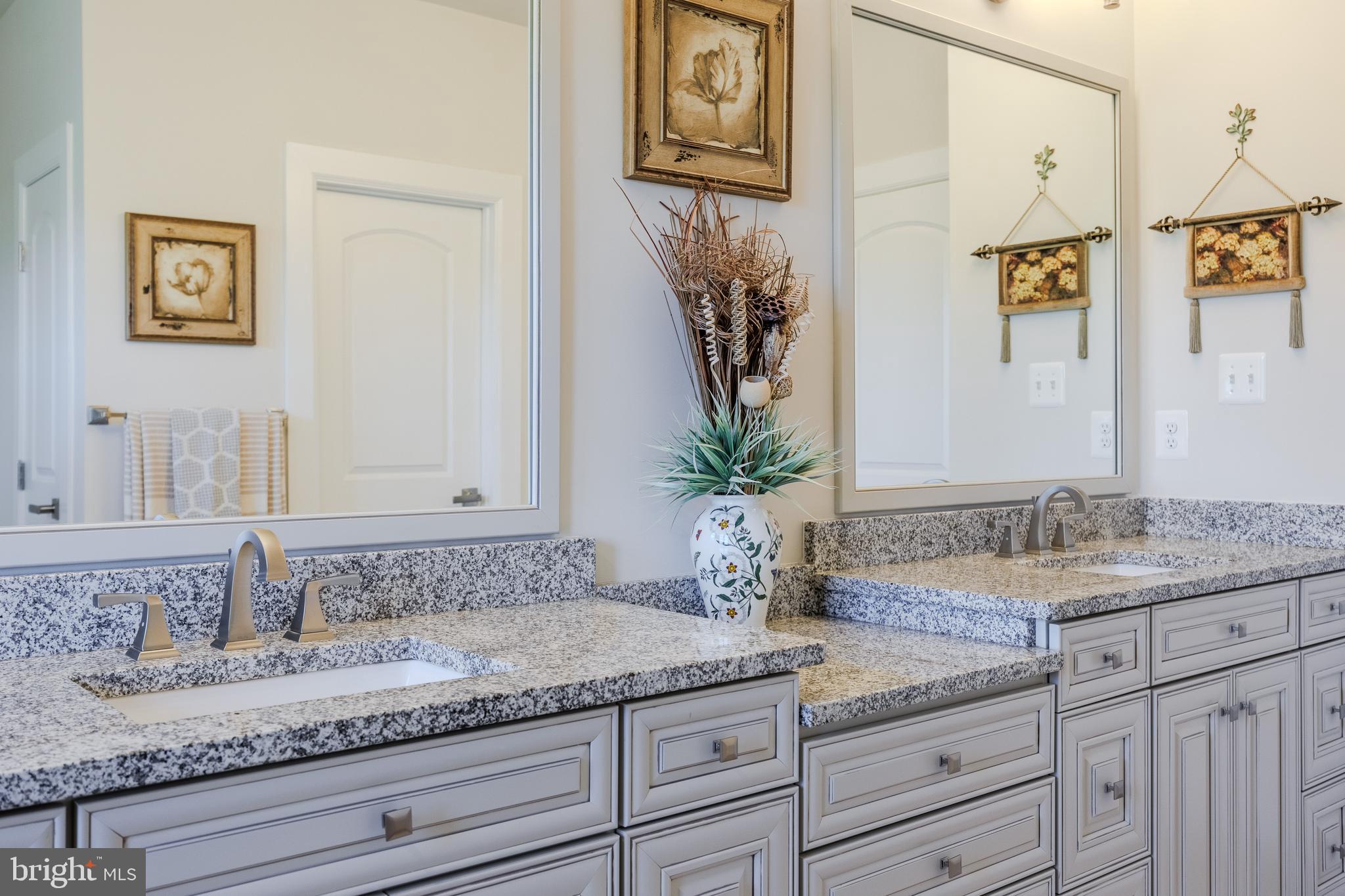 LAKE LINGANORE OAKDALE - Residential