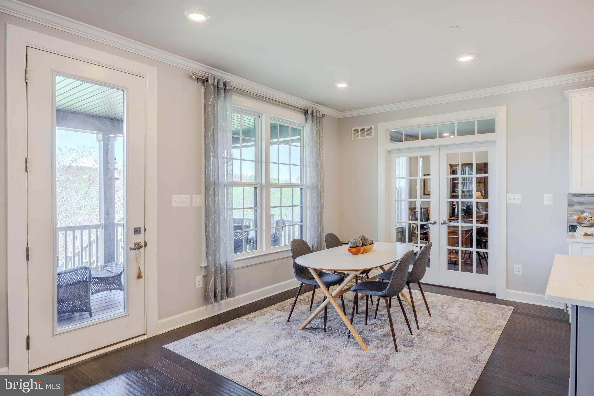 LAKE LINGANORE OAKDALE - Residential