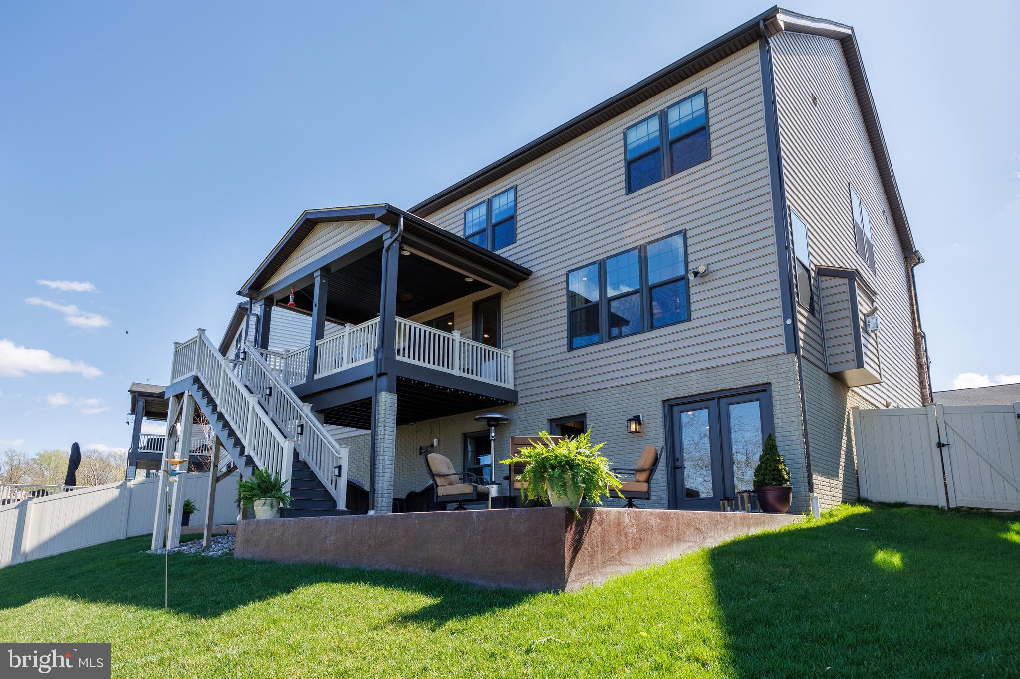 LAKE LINGANORE OAKDALE - Residential