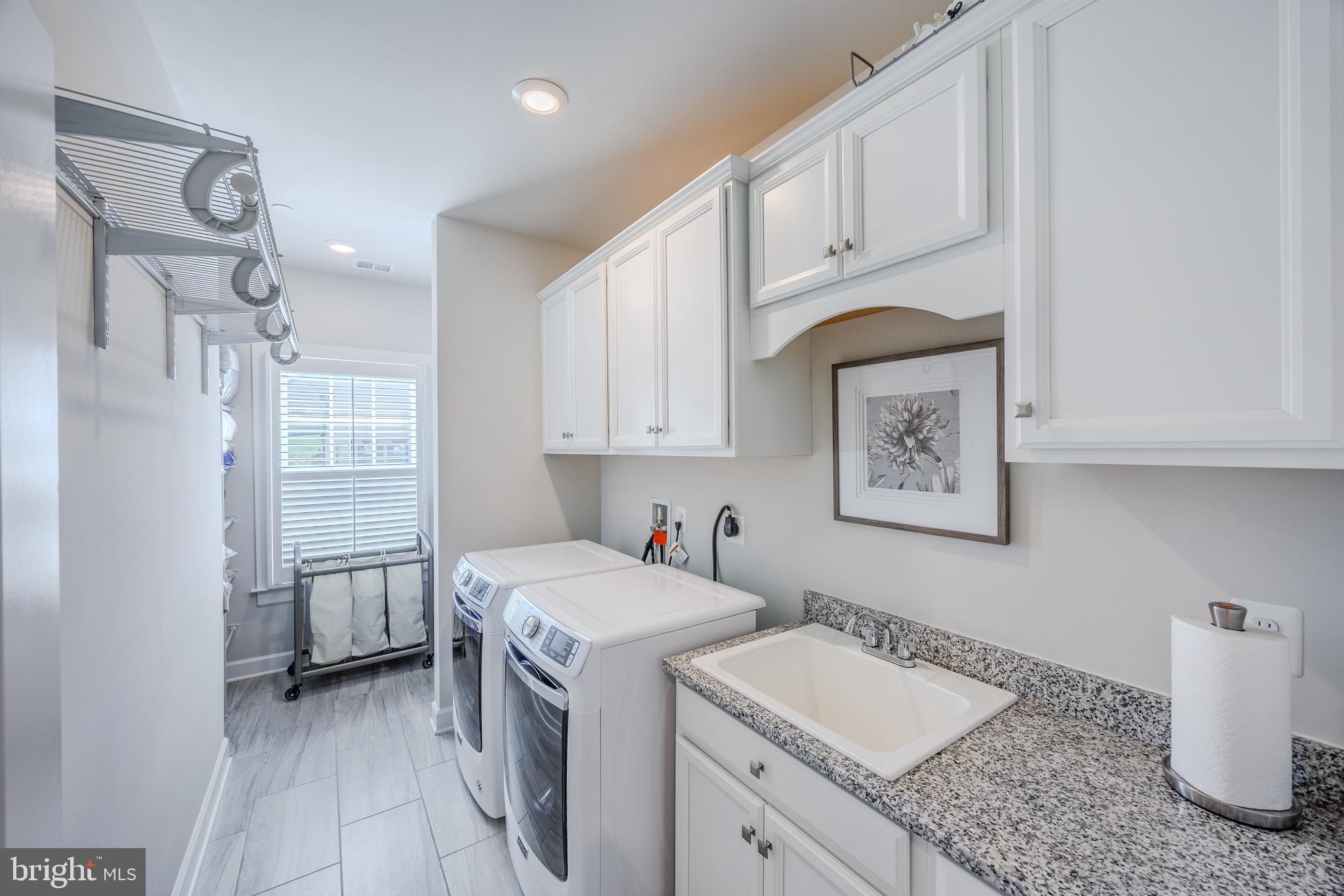 LAKE LINGANORE OAKDALE - Residential